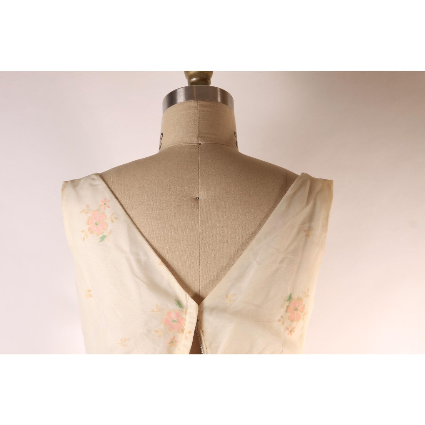 1950s Cream, Pink and Green Velvet Flocked Floral Pink Bow Detail Sleeveless Dress