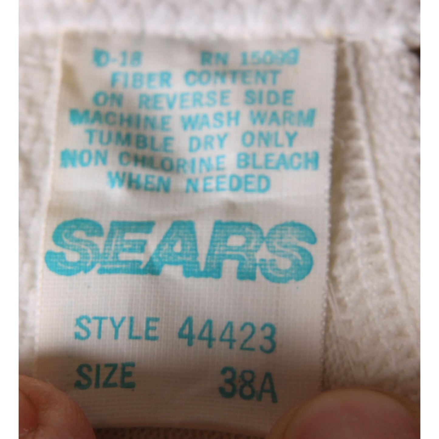 1970s White Light Padded Cup Bow Detail Bra by Sears-38A