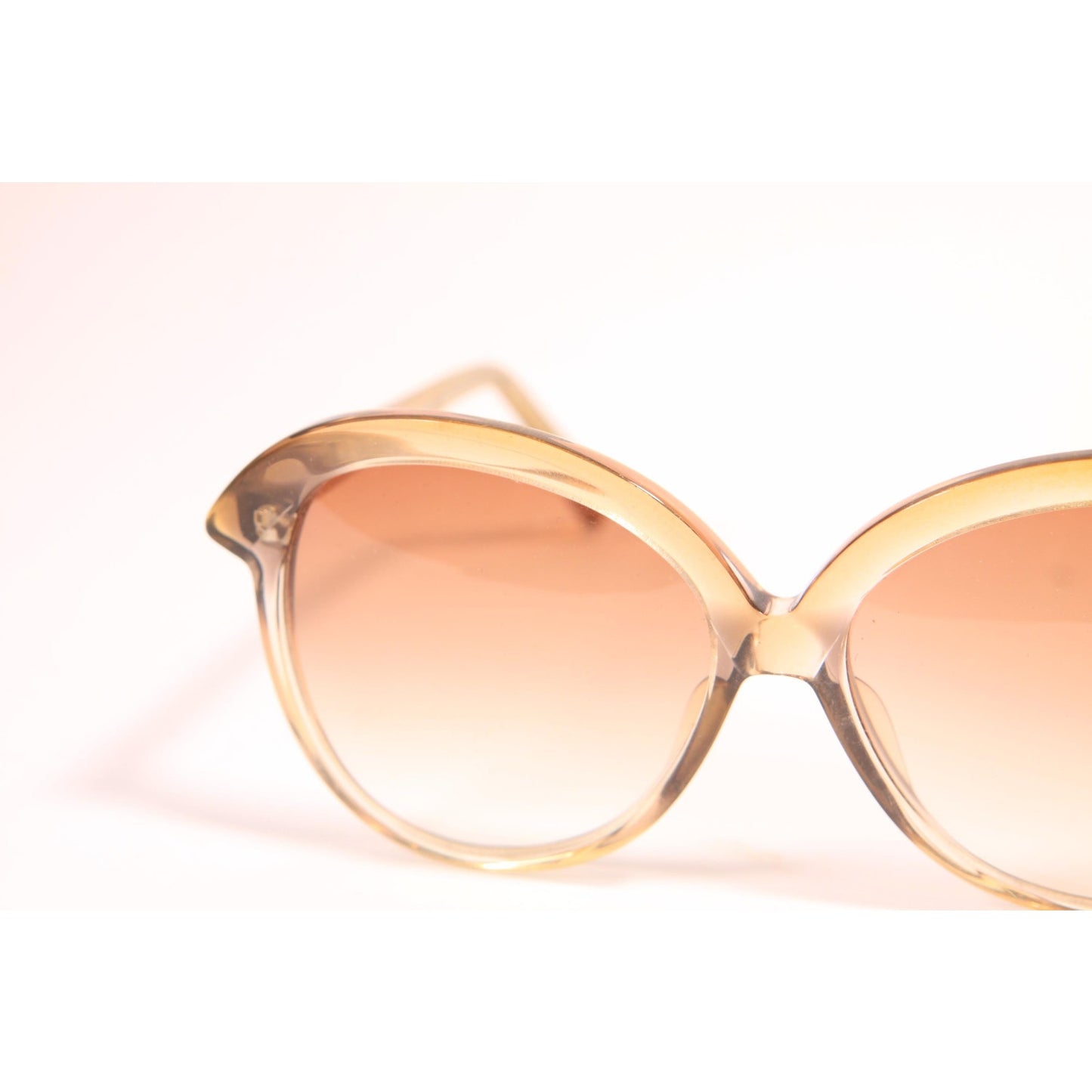 1970s Clear Brown Ombre Fade Tint Lenses Oversized Sunglasses by Da Vinci