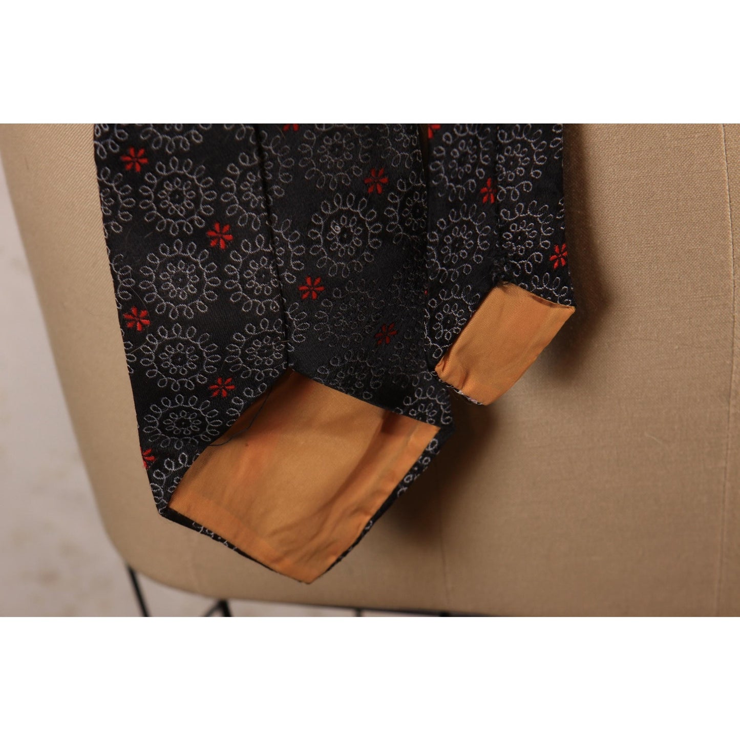 1960s Black and Red Swirl Floral Necktie Tie by Di Edwardo
