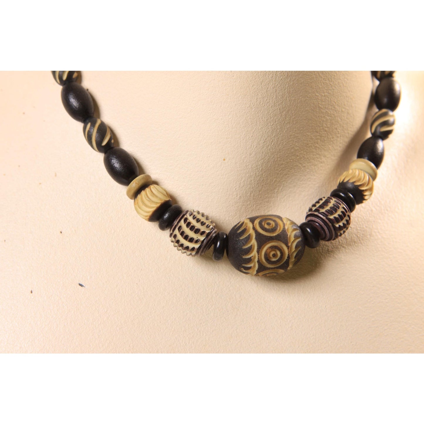 1920s 1930s Black and Cream Carved French Galalith Beaded Art Deco Necklace