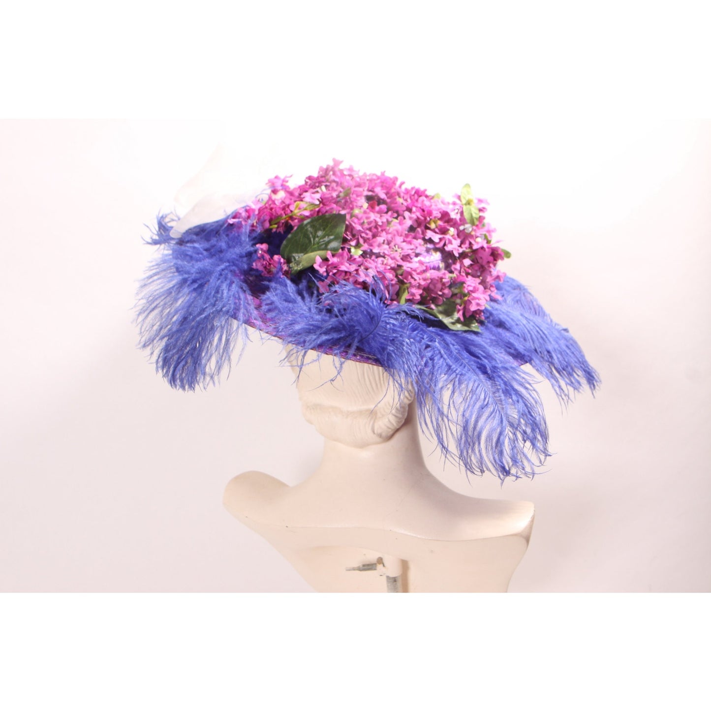 1980s Does Edwardian Victorian Style Wide Brim Purple Straw Hat with Blue Feather and Faux Flowers Floral Hat