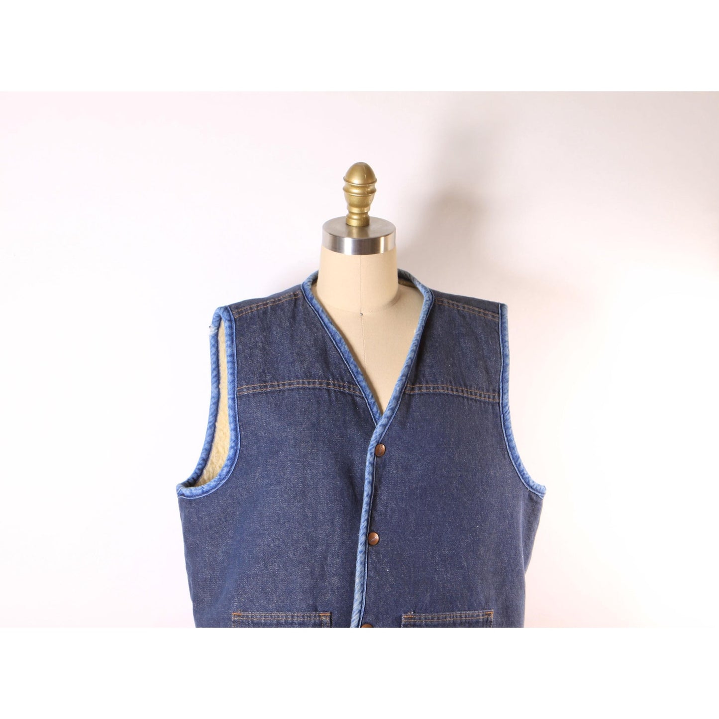 1970s Denim Metal Snap Faux Sherpa Lined Western Men’s Vest by Sears Roebucks-L