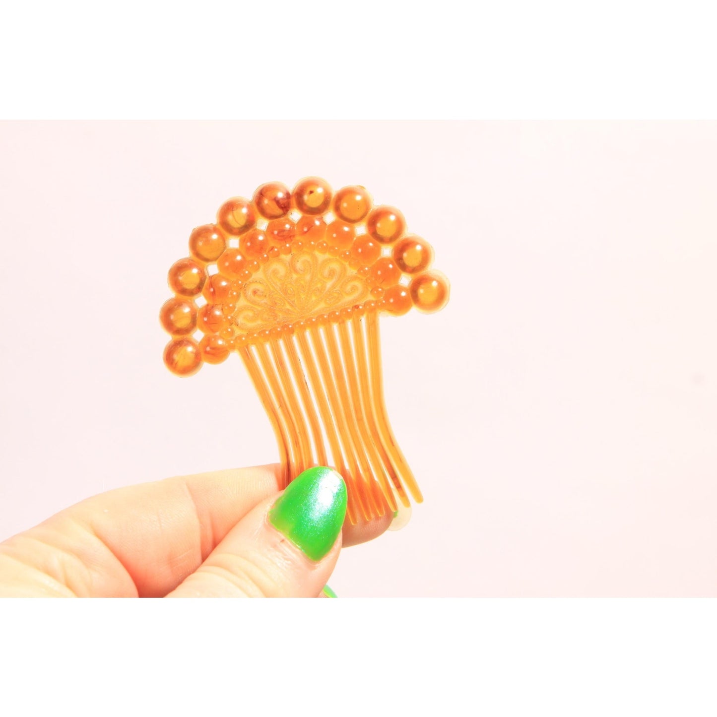 1930s 1940s Brown Plastic Fan Hair Comb