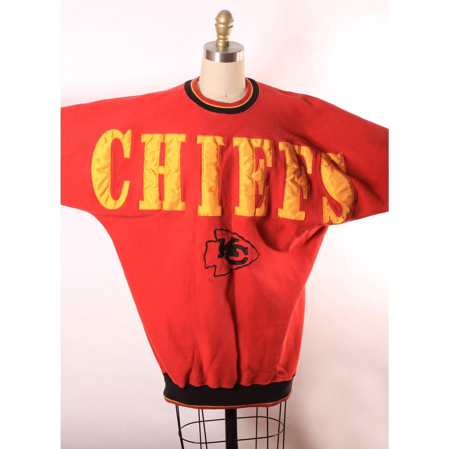1990s, Red, Black and Yellow Kansas City Chiefs Pullover Unisex Sweatshirt by Legends -L