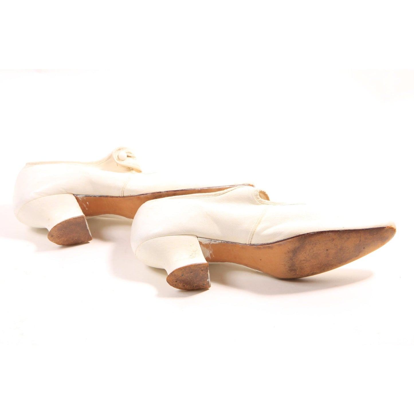 Antique 1900s 1910s Edwardian Cream White Pointed Toe Wedding High Heel Pumps Shoes