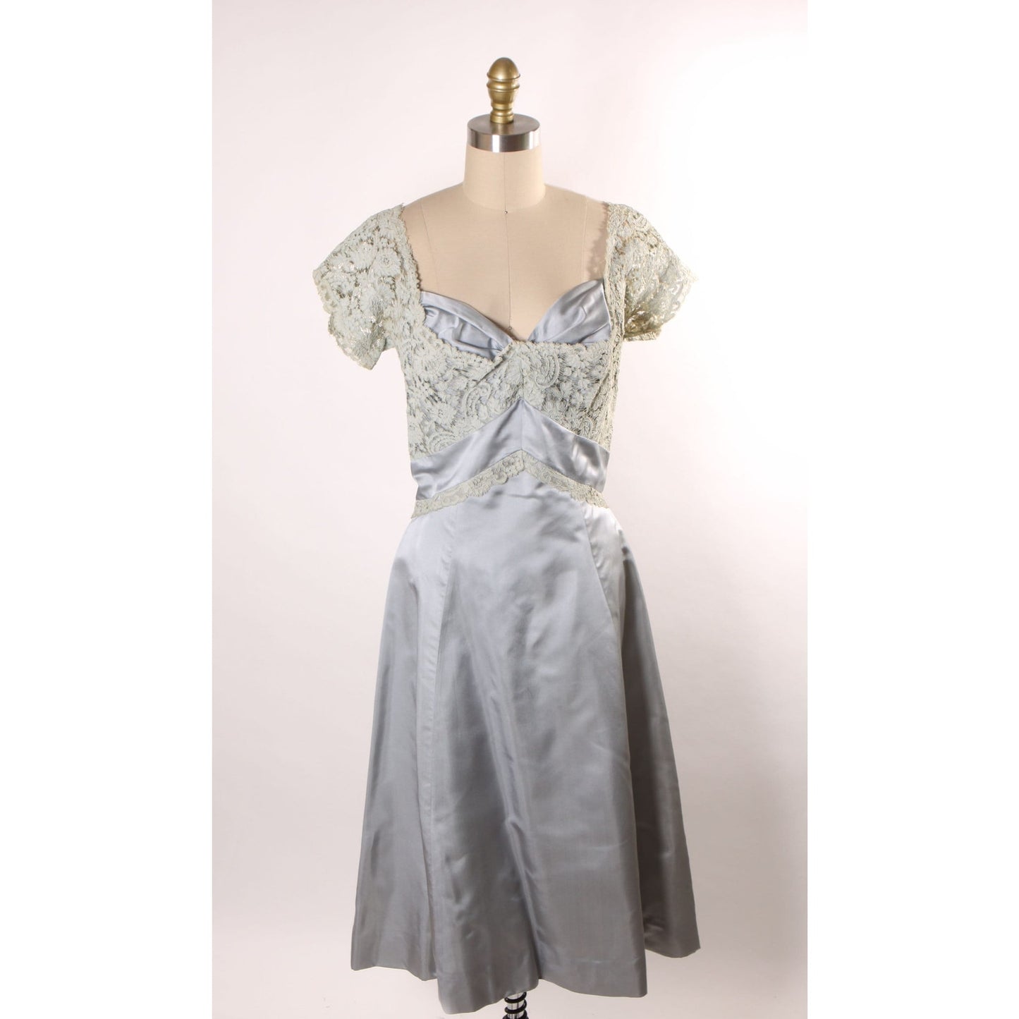 Early 1950s Pale Ice Blue Short Sleeve Sheer Lace Overlay Formal Dress by Montaldo’s -L