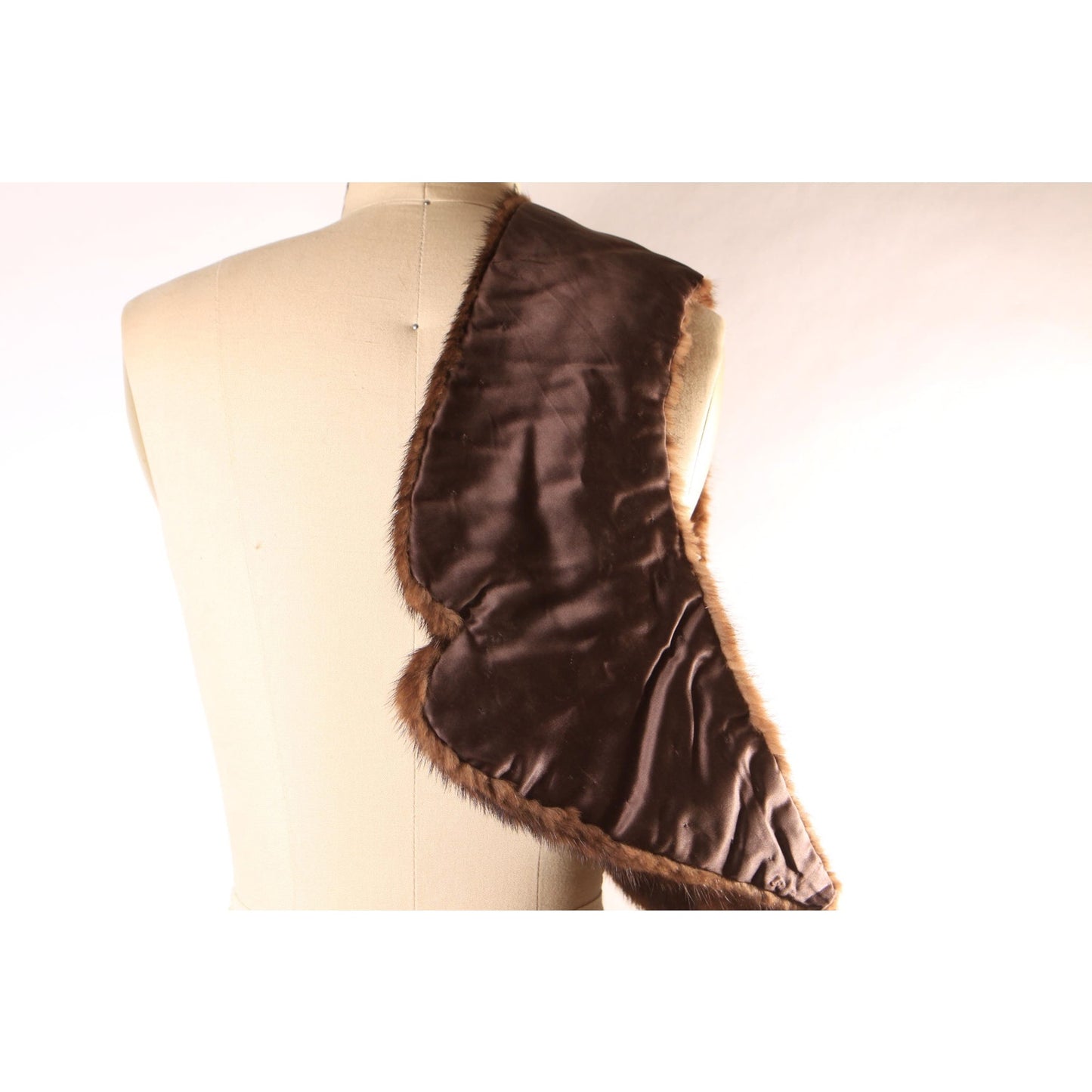 1950s Dark Brown Mink Fur Bib Collar