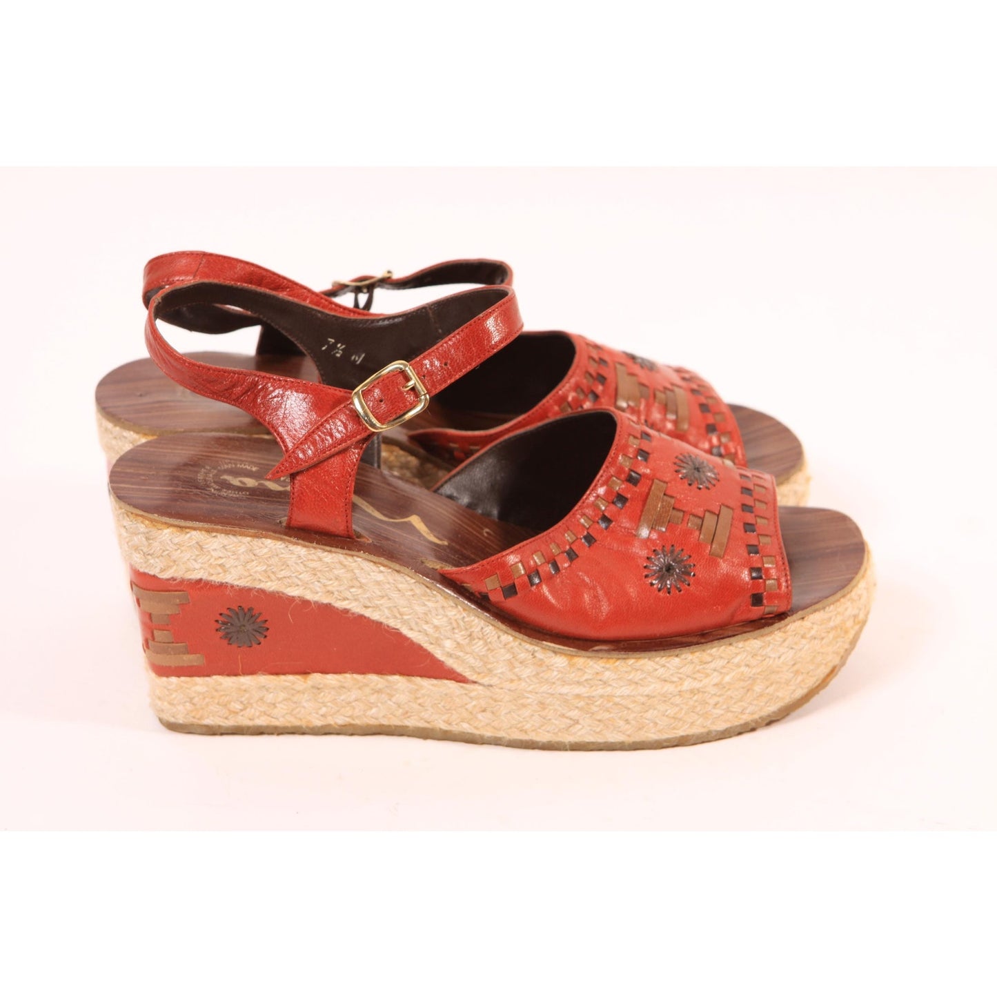 1970s Red and Brown Boho Platform High Heel Sandals Shoes by Nina-Size 7 1/2M