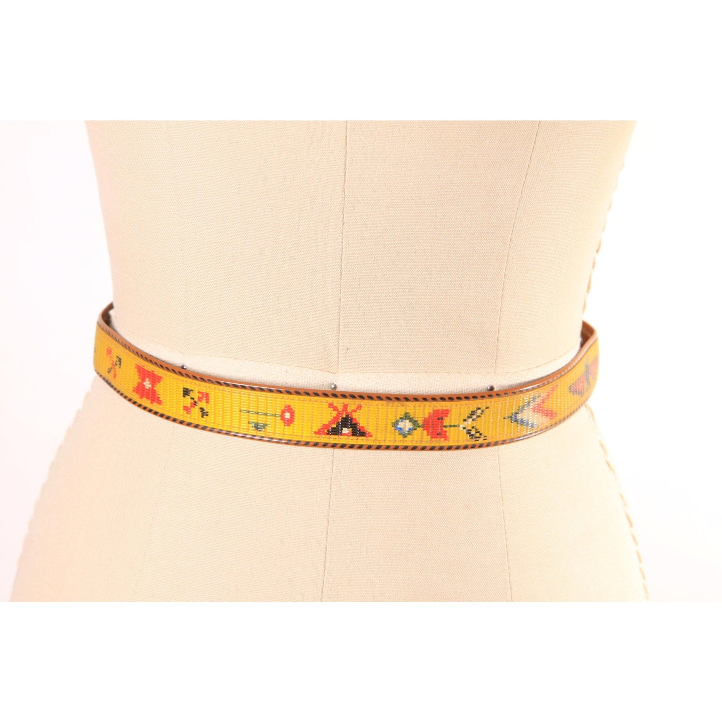 1950s Novelty Plastic Native American Western Novelty Design Belt