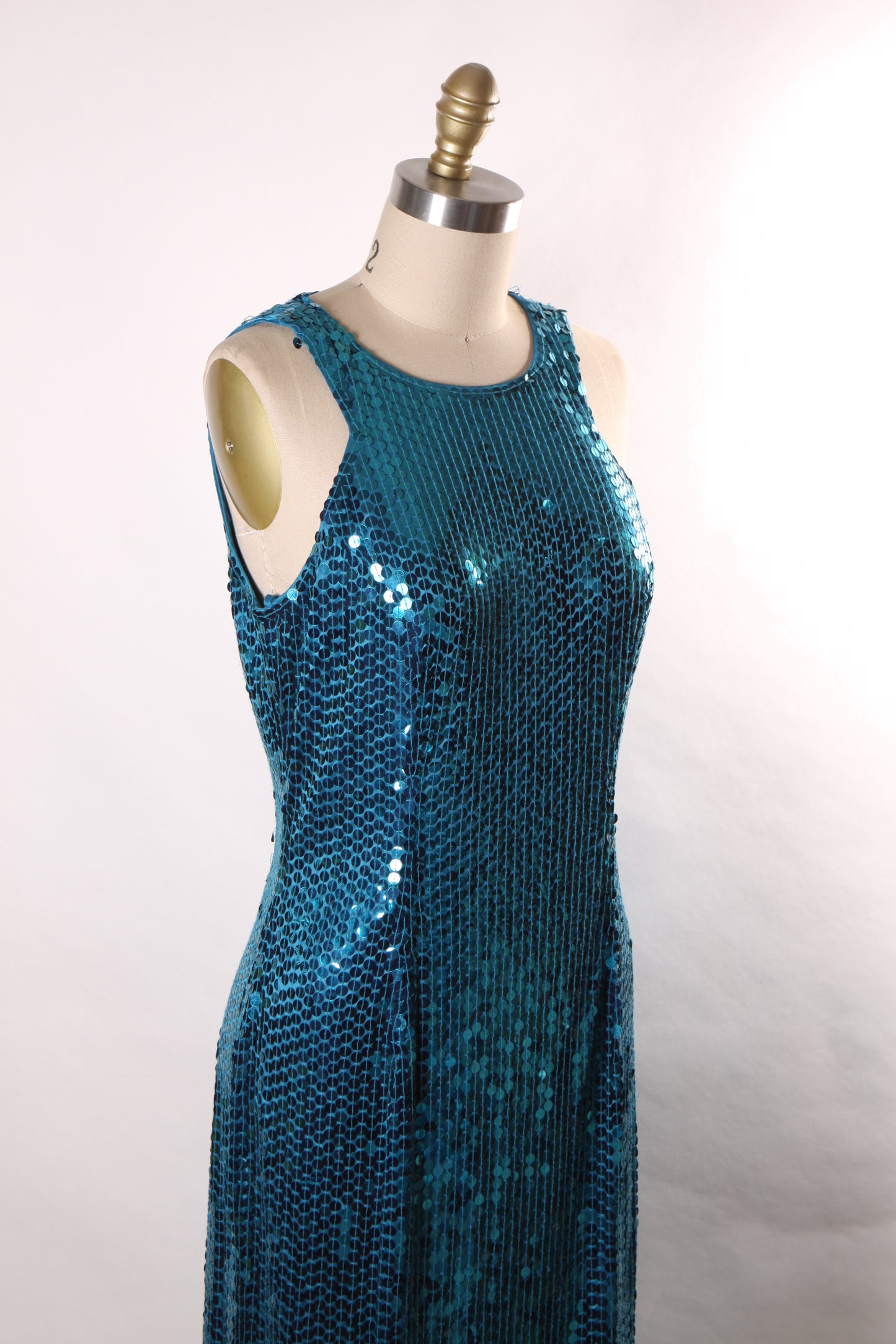 Late 1980s Early 1990s Blue Sequin Sleeveless Full Length Keyhole Back Formal Prom Dress by Adrianna Papell -L