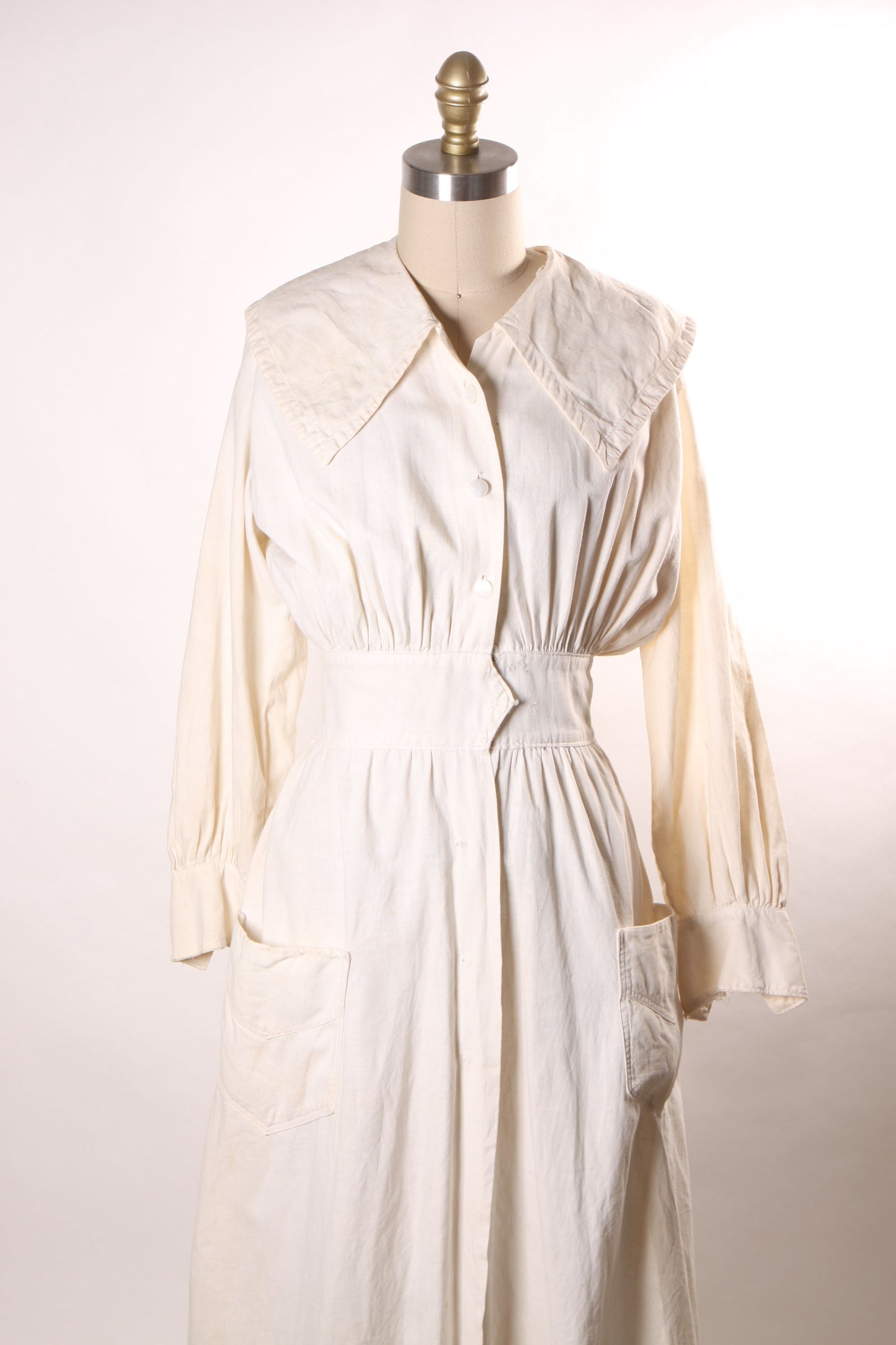 Antique Late 1800s 1890s-1900s White Long Sleeve Wide Collar Pocketed Dress -S