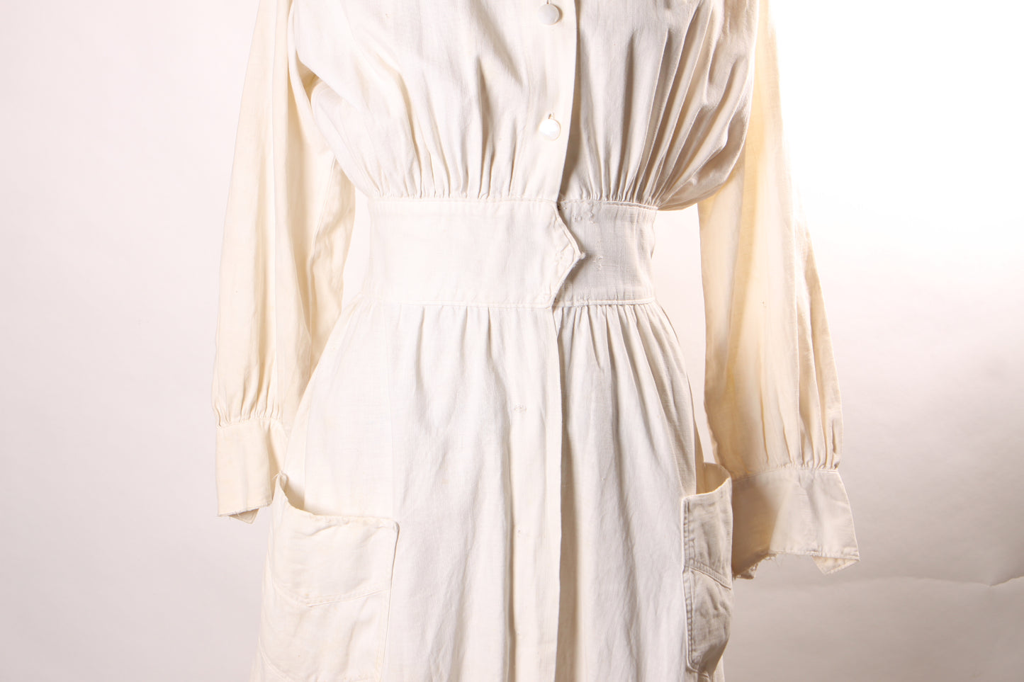 Antique Late 1800s 1890s-1900s White Long Sleeve Wide Collar Pocketed Dress -S