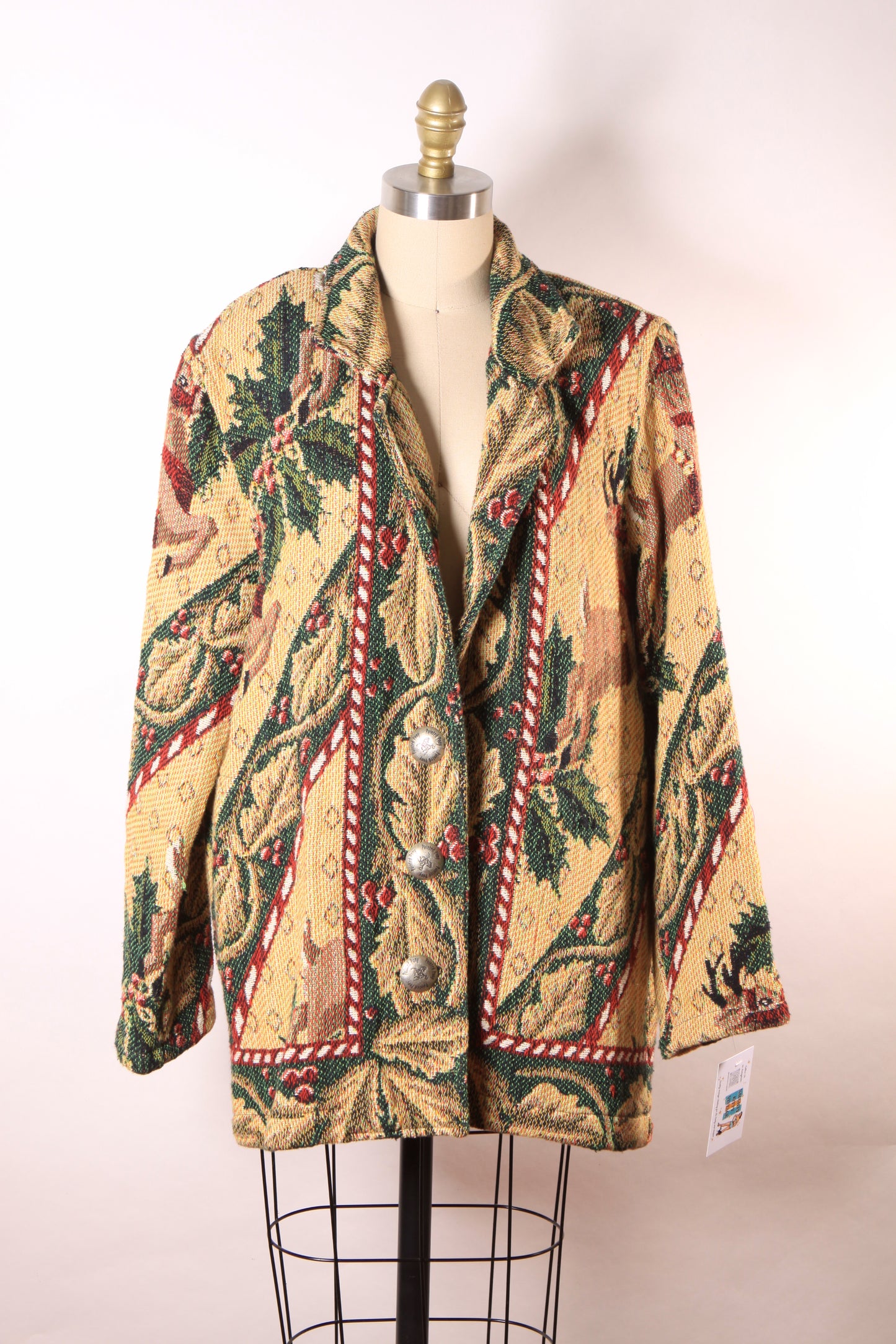 1980s 1990s Tan, Red and Green Novelty Deer and Holiday Berries Christmas Tapestry Button Down Jacket by Painted Pony -S
