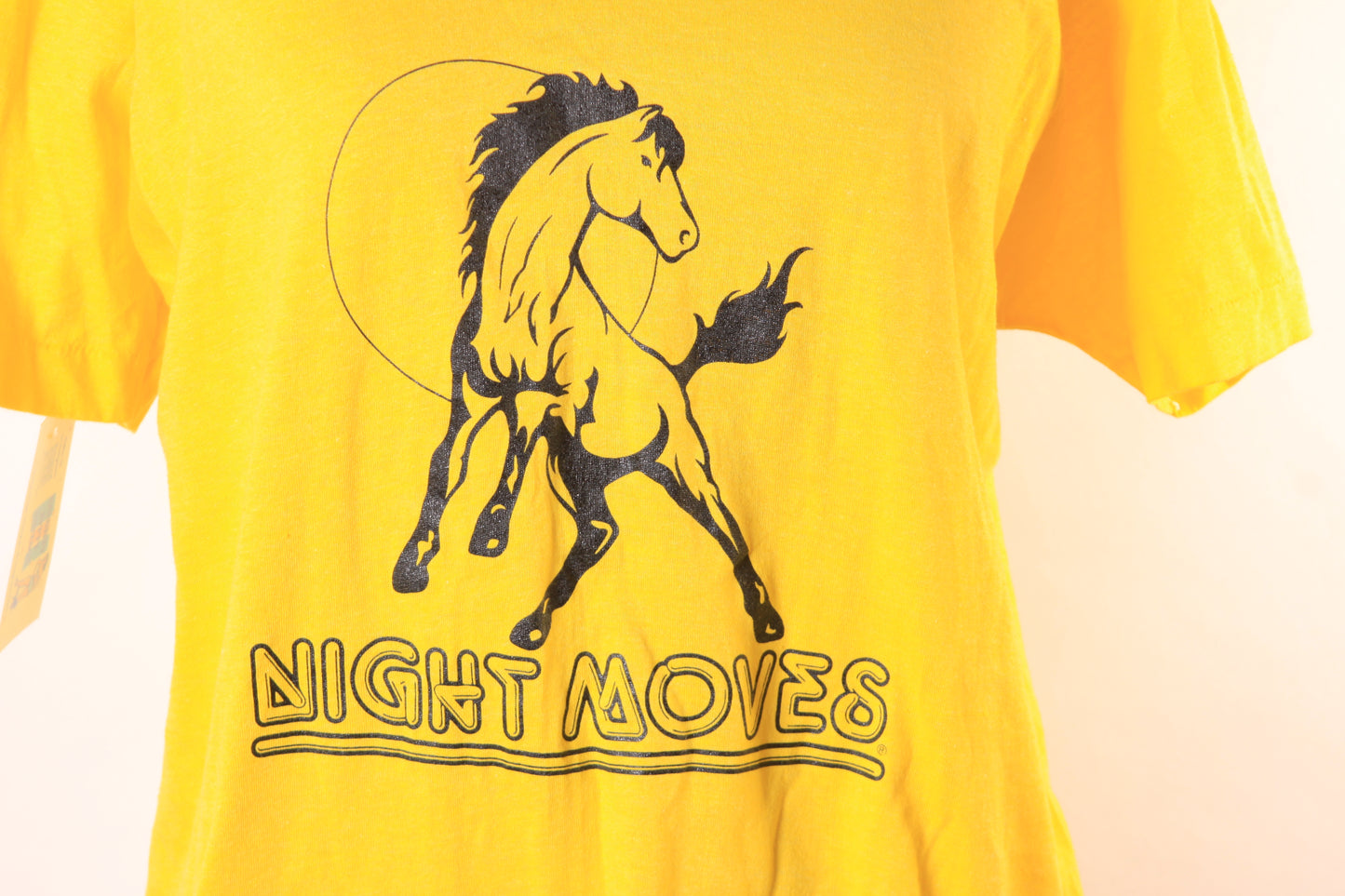 Deadstock 1980s Yellow Short Sleeve Single Stitch Bob Seger Night Moves Horse T-Shirt by Screen Stars -L