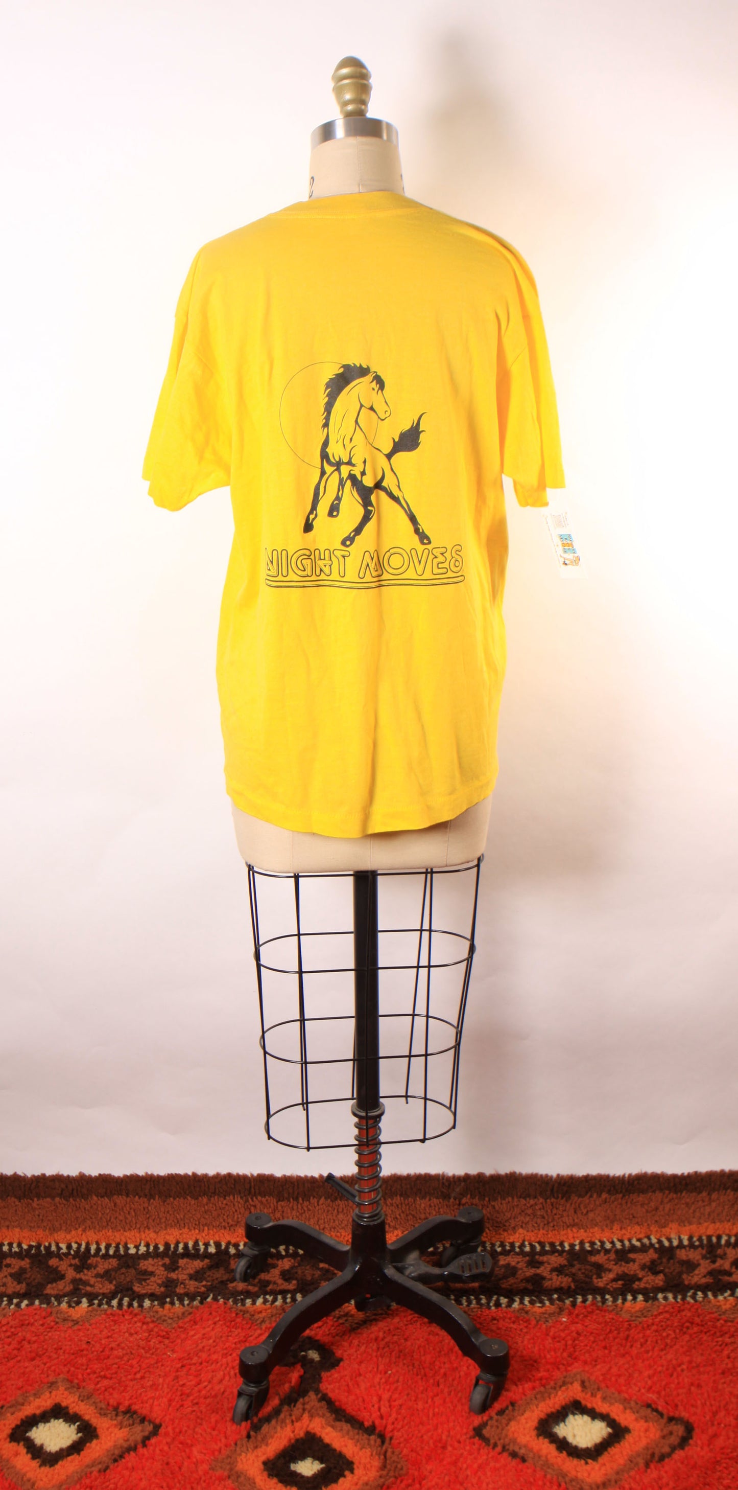 Deadstock 1980s Yellow Short Sleeve Single Stitch Bob Seger Night Moves Horse T-Shirt by Screen Stars -L