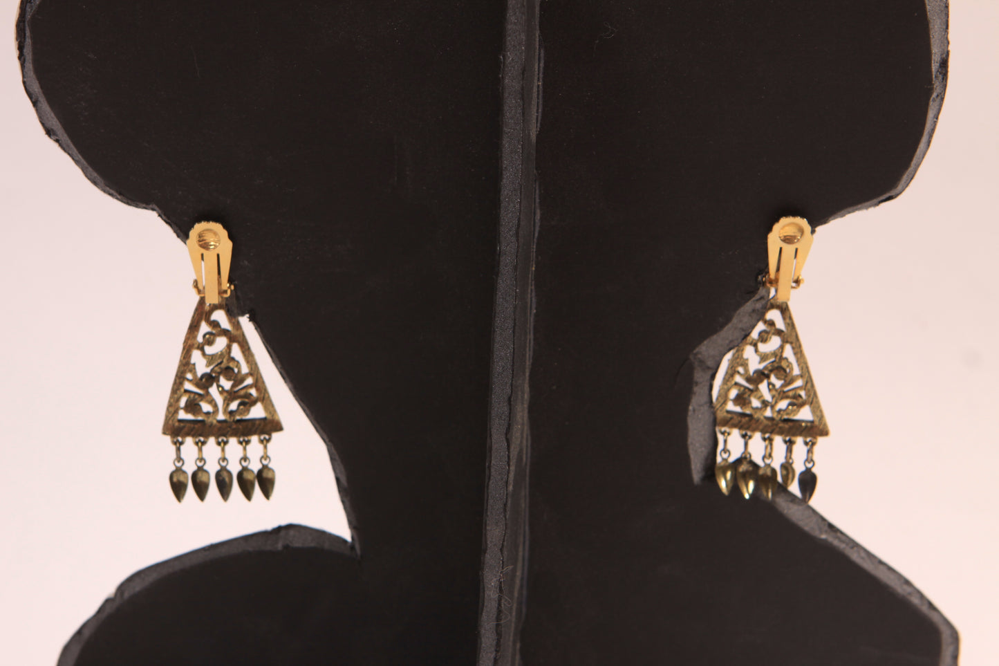 1970s Bronze Abstract Triangle Dangling Clip On Earrings