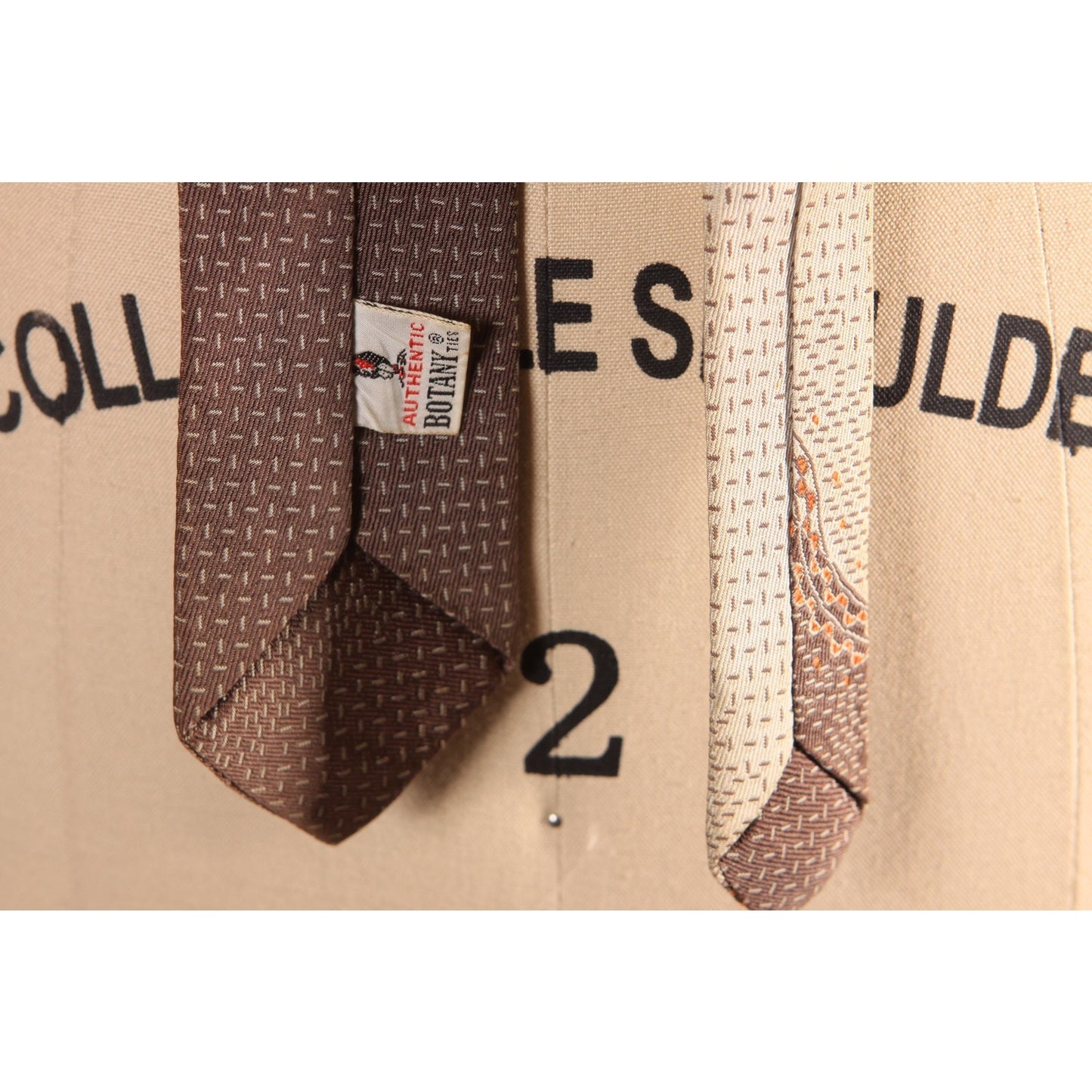 1960s Tan and Brown Abstract Swirl Necktie Tie by Authentic Botany Ties
