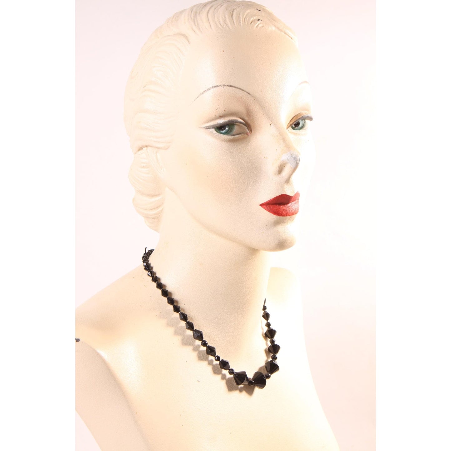 1950s Black Glass Faceted Beaded Necklace