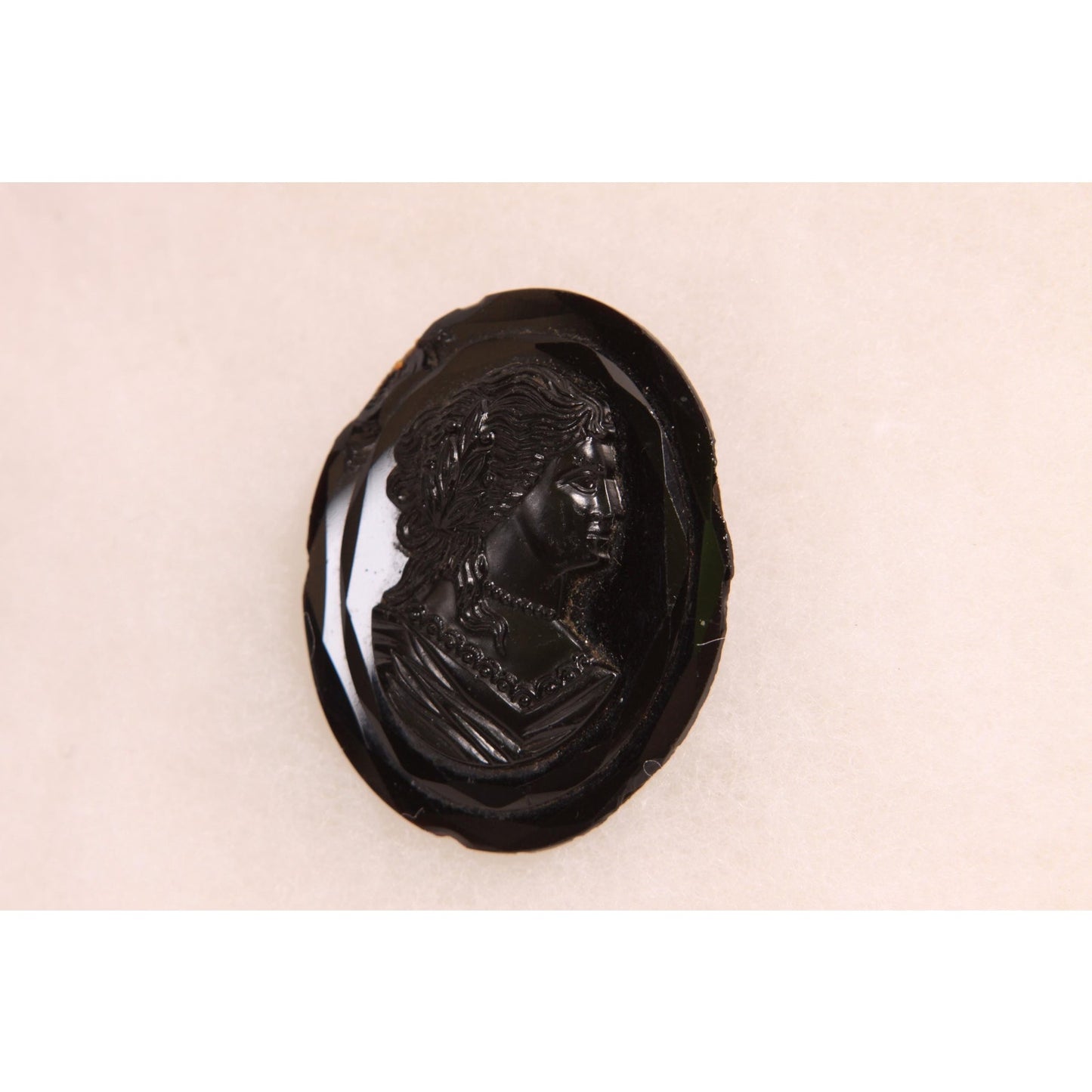 Antique Victorian 1800s Black Glass Base Cameo Brooch