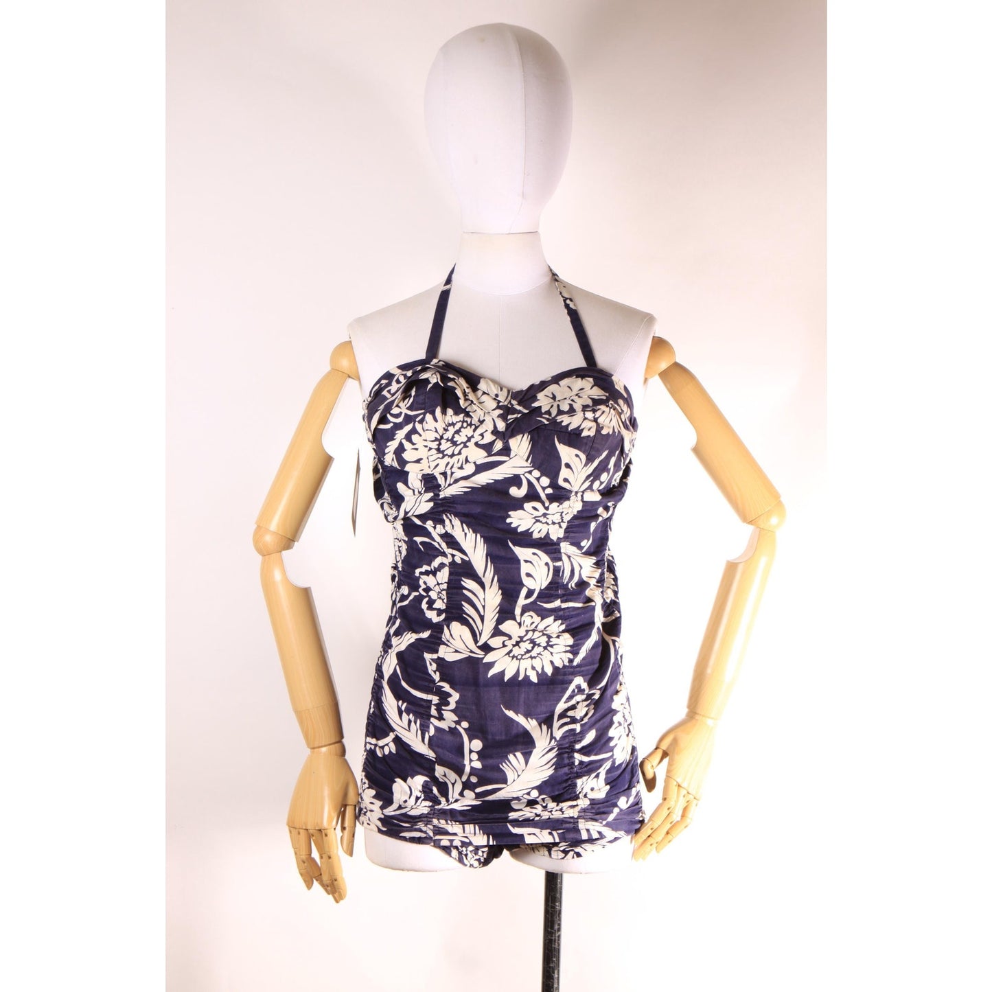 1950s Dark Blue and White Floral Hawaiian Ruched One Piece Swimsuit by Made in Hawaii -S