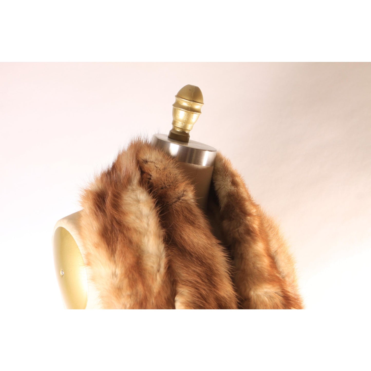1940s 1950s Brown Interlaced Double Pelt Marten Fur Velvet Lined Collar