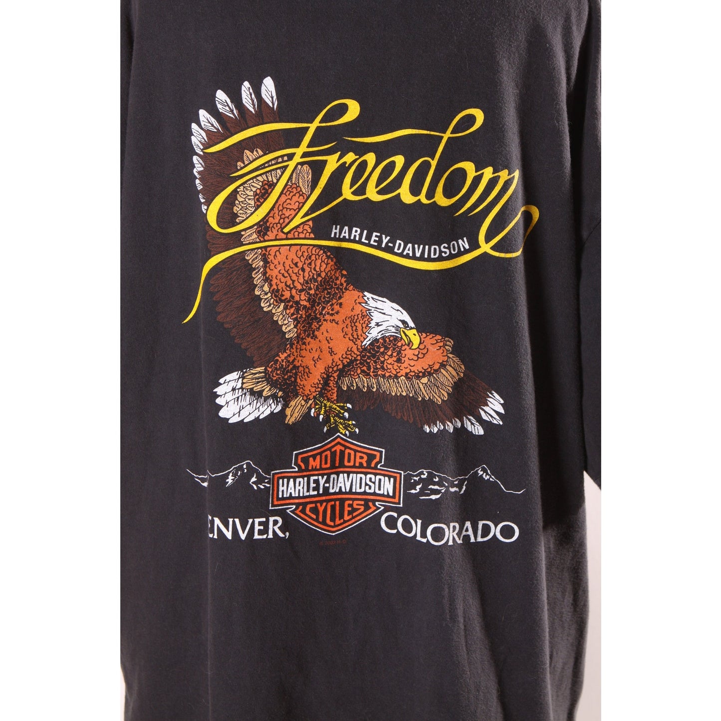 2000s 2002 Black Short Sleeve Harley Davidson American Eagle Biker Denver Colorado T-Shirt by Harley Davidson -XL