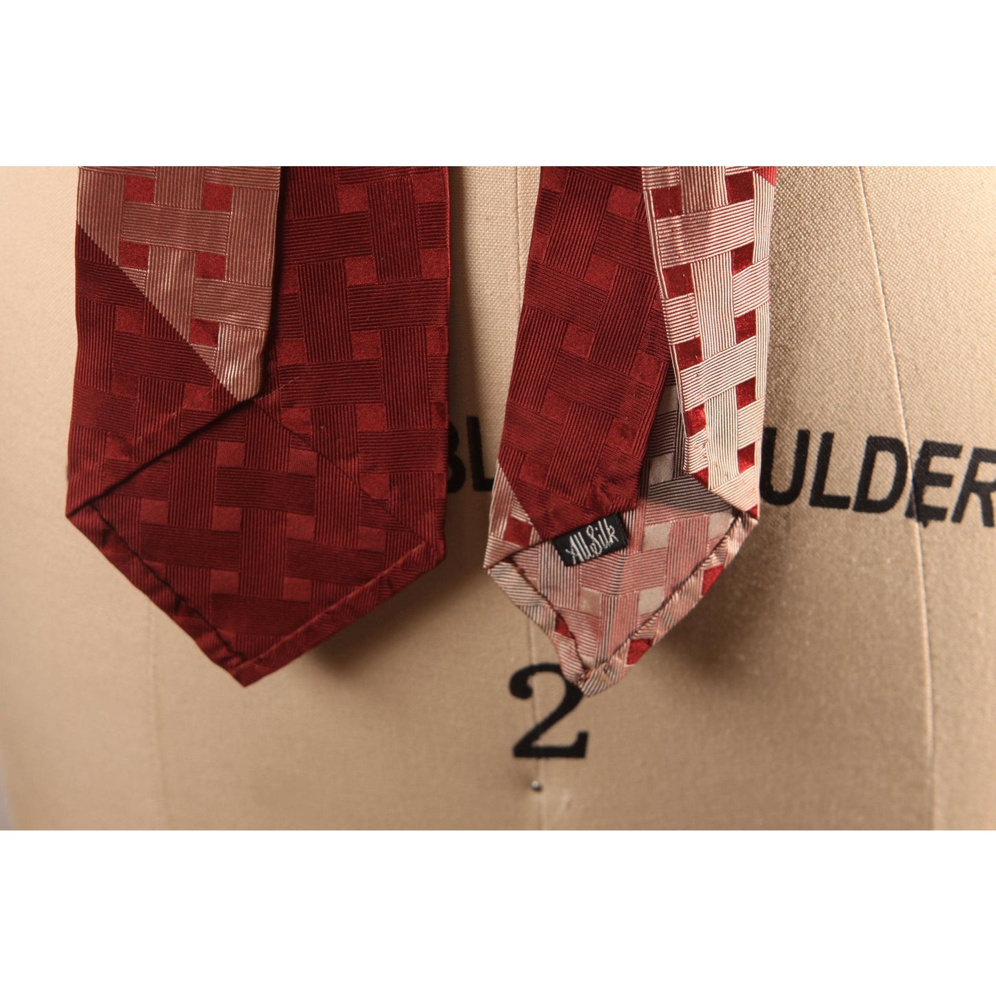 1950s Dark Red and Tan Mid Century Abstract Necktie Tie by George L. Daugherty