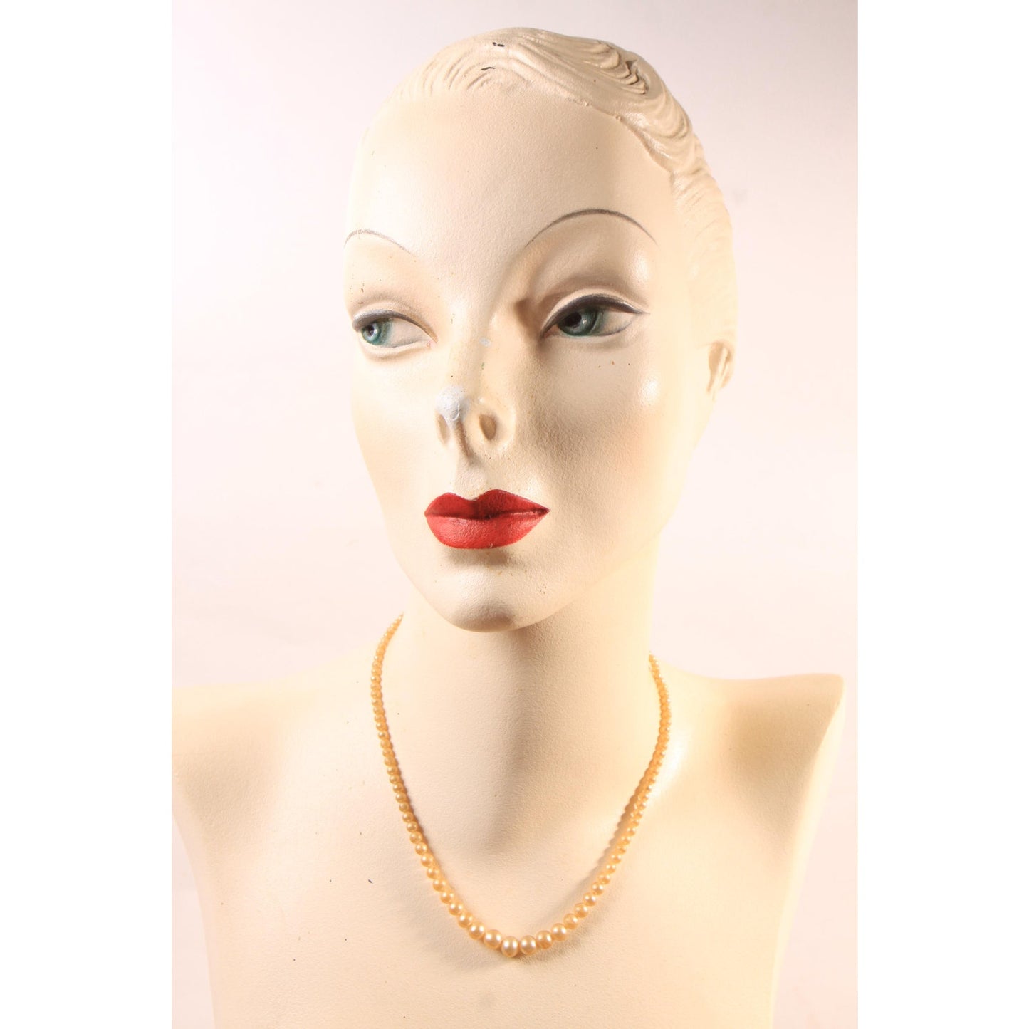 1930s Pale Pink Cream Faux Pearl Beaded Necklace