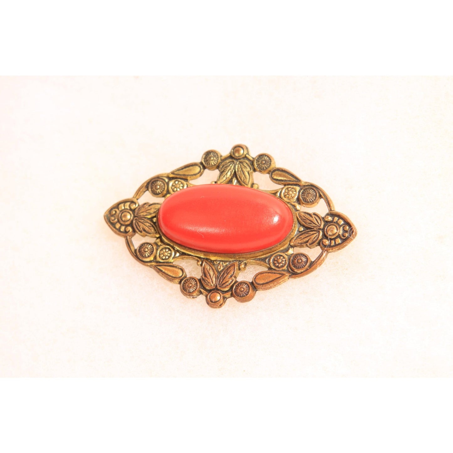 Antique 1900s 1910s Edwardian Gold Brass Tone Metal and Orange Red Brooch