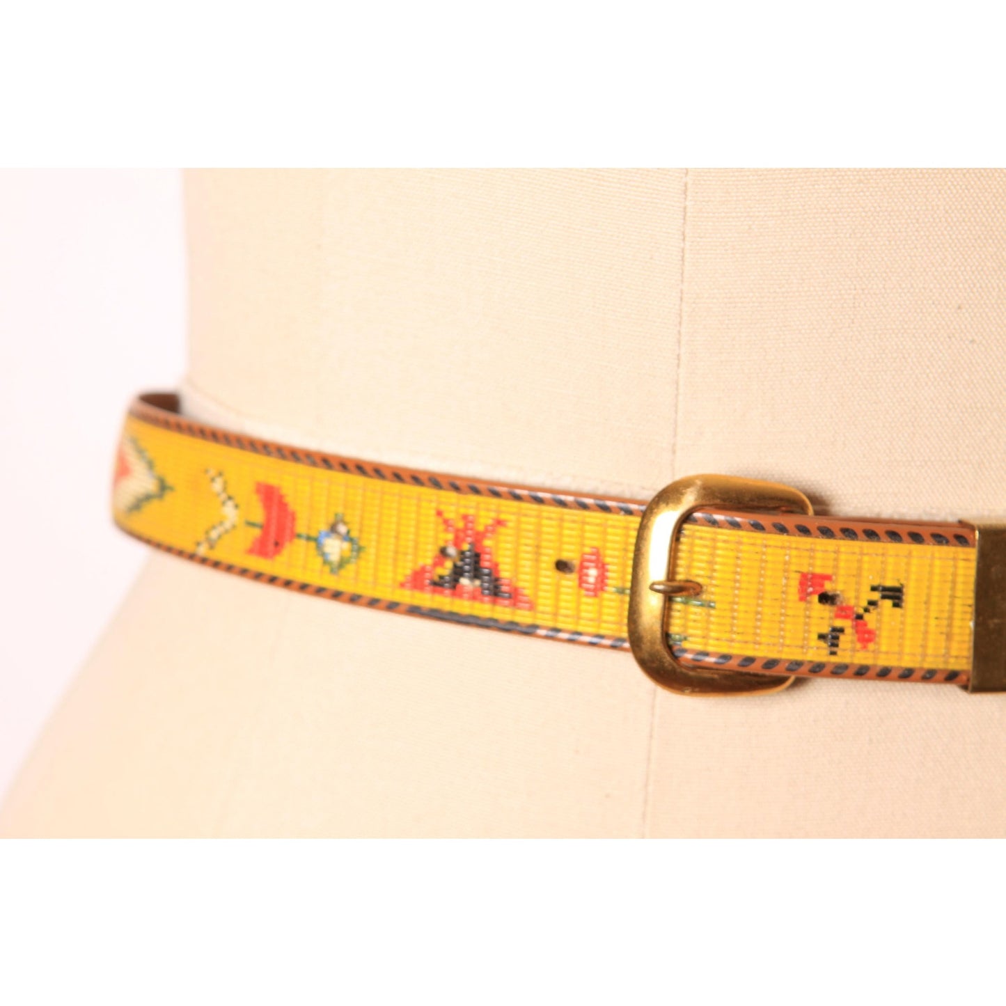 1950s Novelty Plastic Native American Western Novelty Design Belt