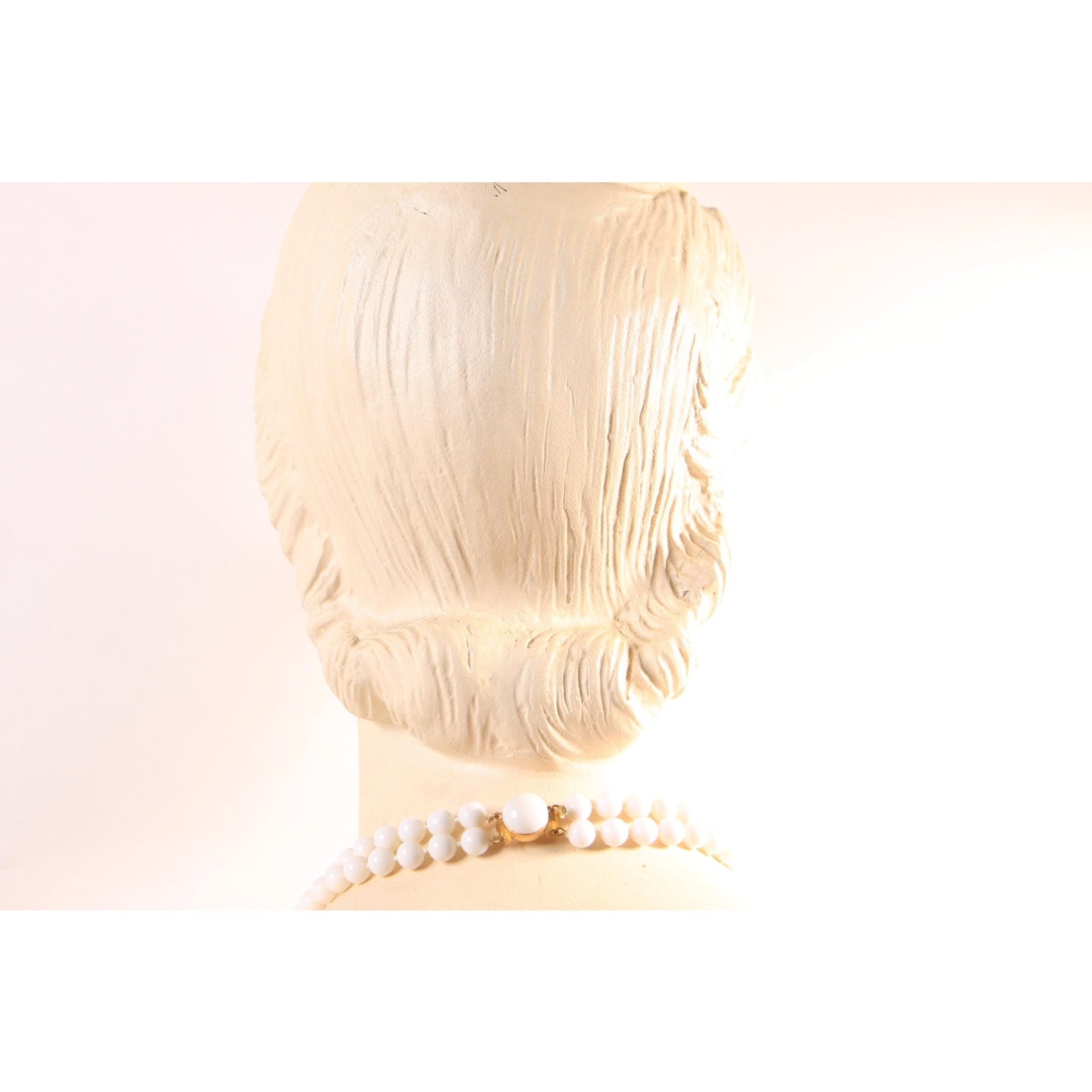 1960s White Plastic Circle Beaded Double Strand Necklace by Hong Kong