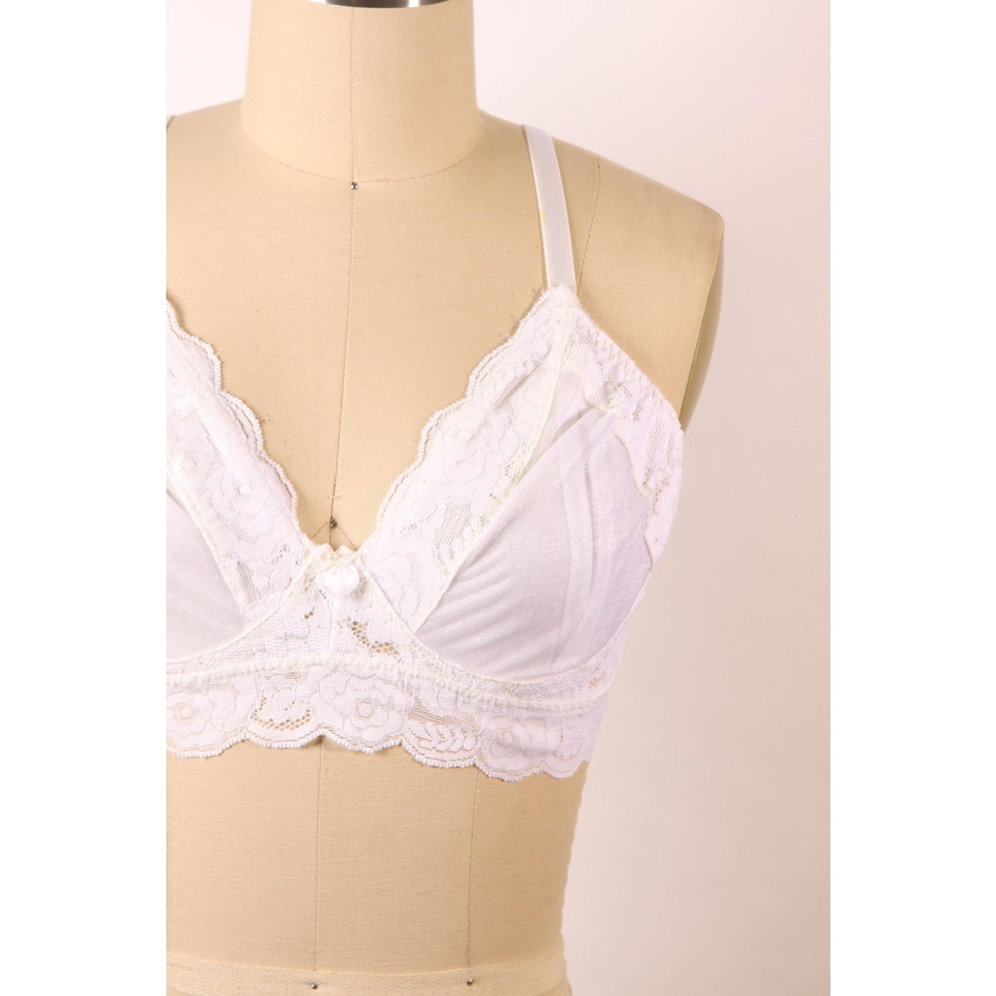 1980s White Sheer Lace Trim Bow Detail Bra by Fredericks of Hollywood-38C