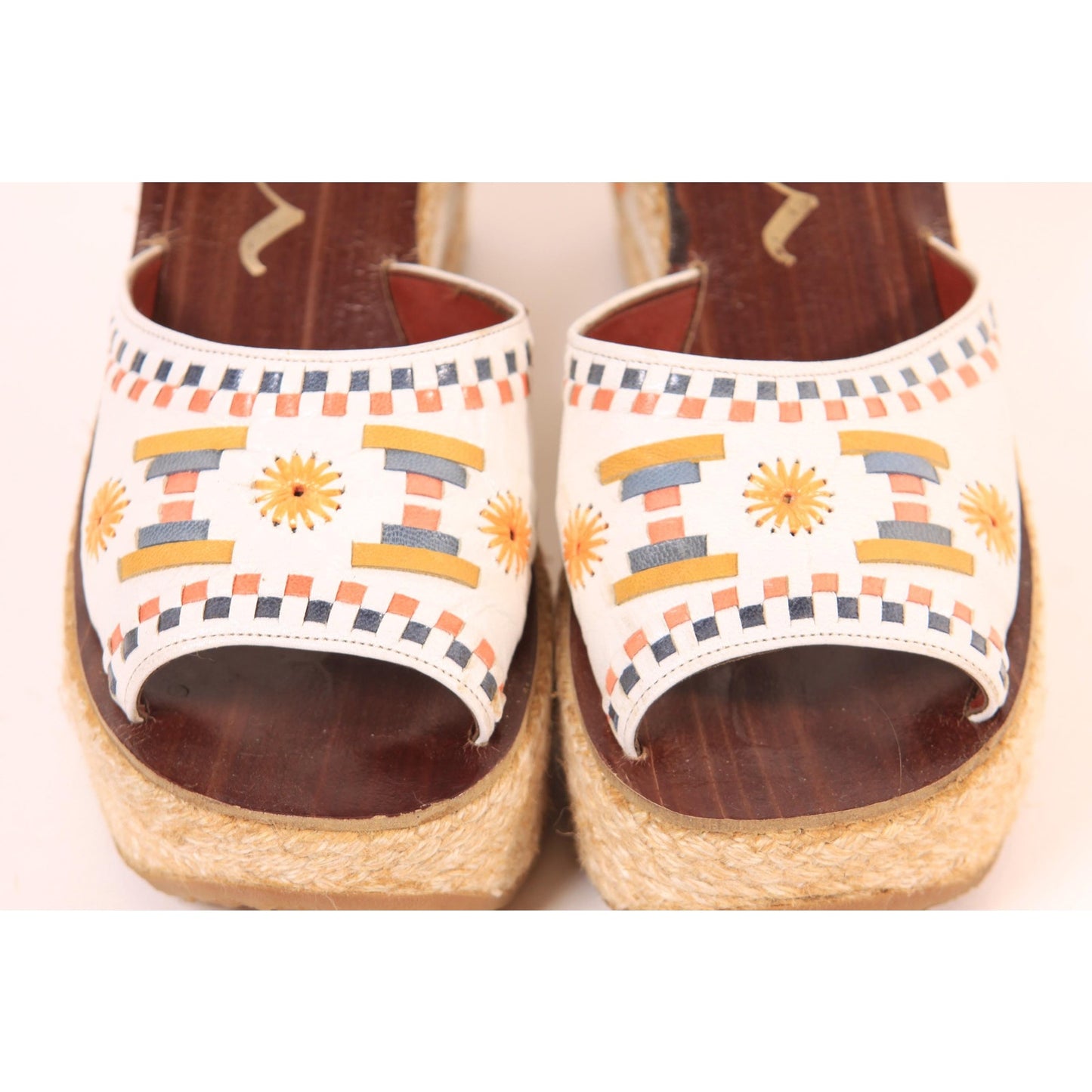 1970s White, Blue, Tan and Yellow Boho Platform High Heel Sandals Shoes by Nina-Size 7 1/2M
