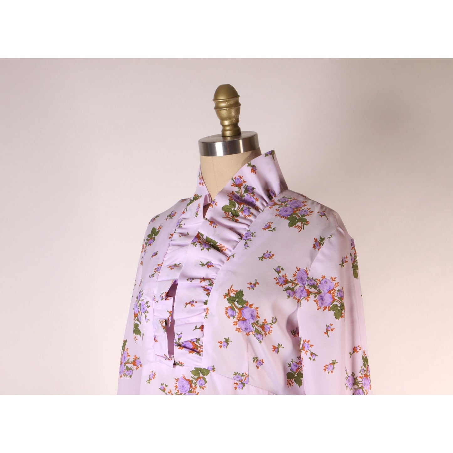 1970s Purple Floral Flower Print Long Statement Sleeve Ruffle Collar Maxi Dress -M