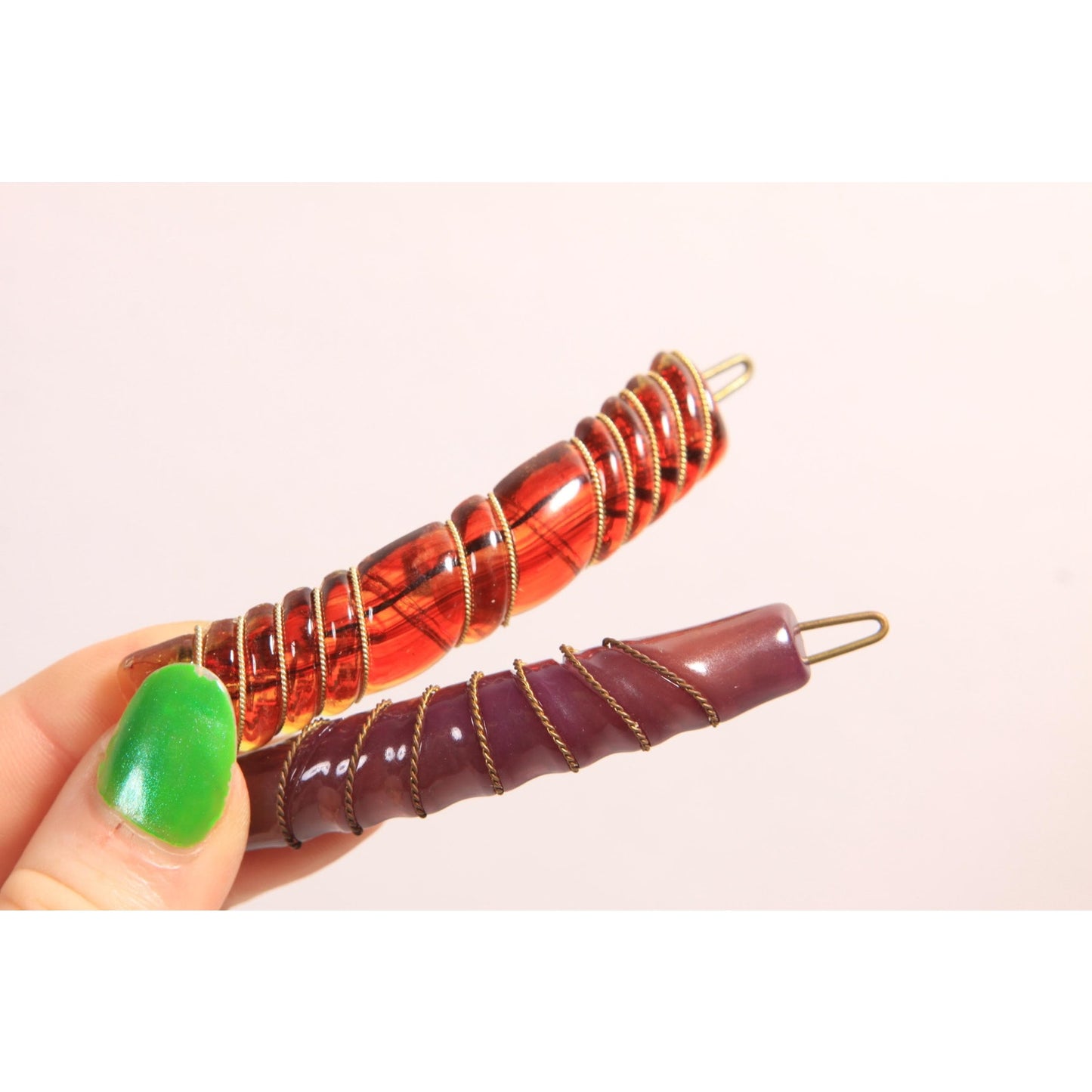 1940s 1950s Brown Tortoise and Purple Plastic Set of 2 Hair Barrette Clips