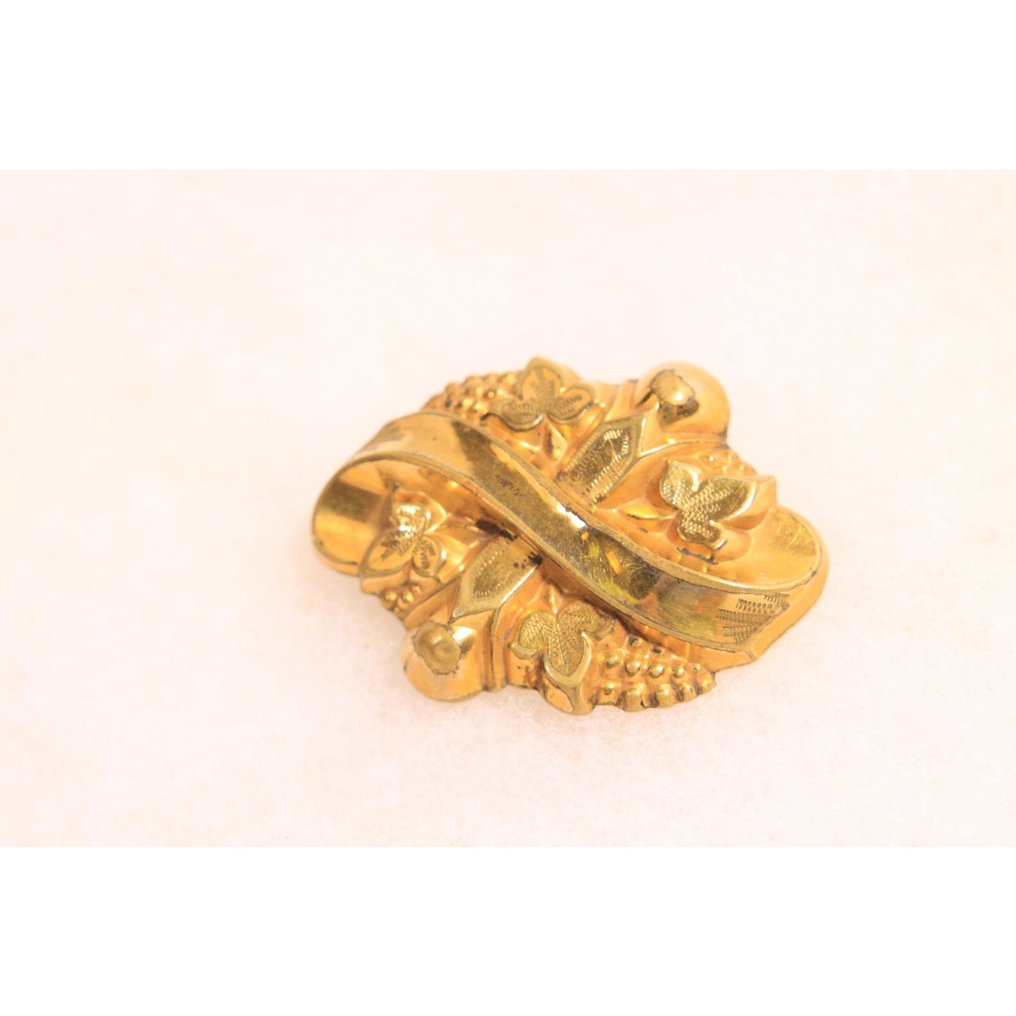 Antique Victorian 1800s Gold Tone Metal Ribbon and Floral Brooch