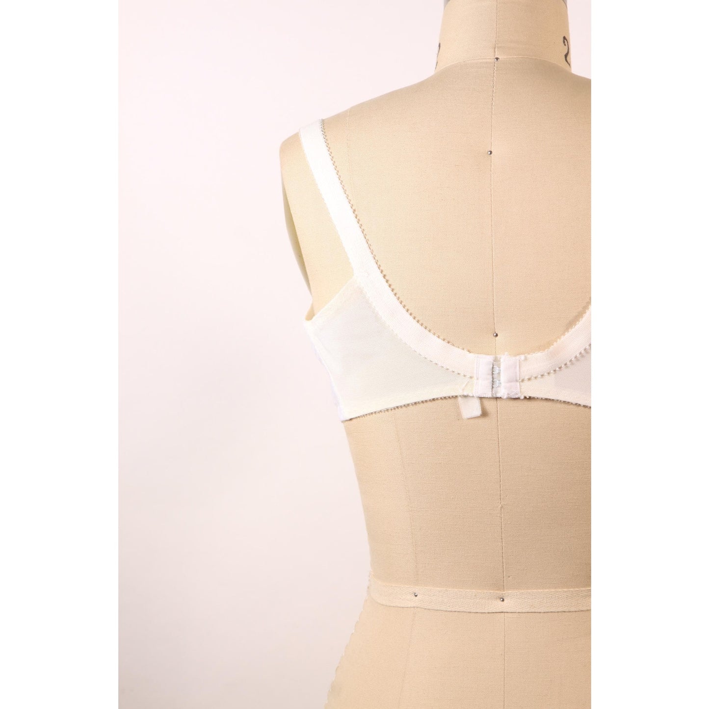 1970s White Sheer Floral Lace Bow Detail Bra by Playtex-36C