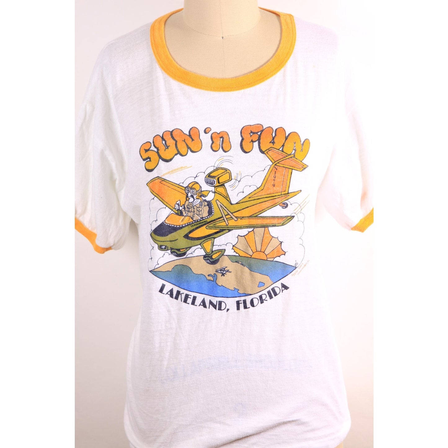 Late 1970s Early 1980s White and Yellow Flying Plane Sun N Fun Lakeland Florida T-Shirt