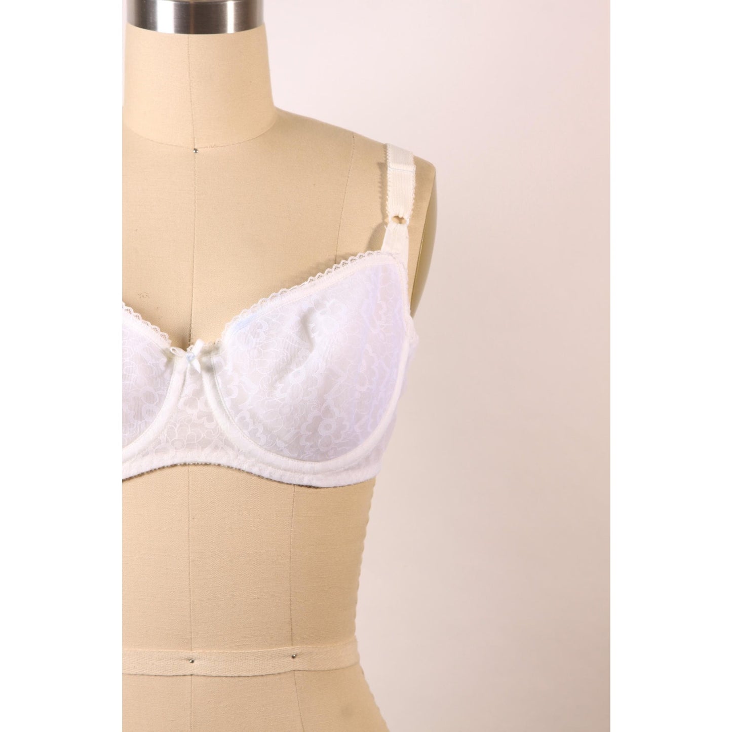 1970s White Sheer Floral Lace Bow Detail Bra by Playtex-36C