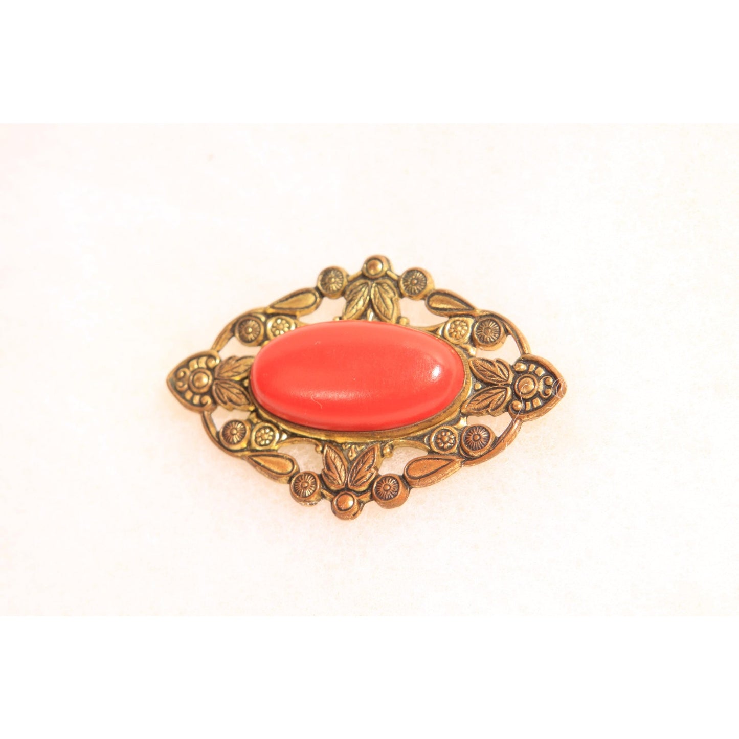 Antique 1900s 1910s Edwardian Gold Brass Tone Metal and Orange Red Brooch