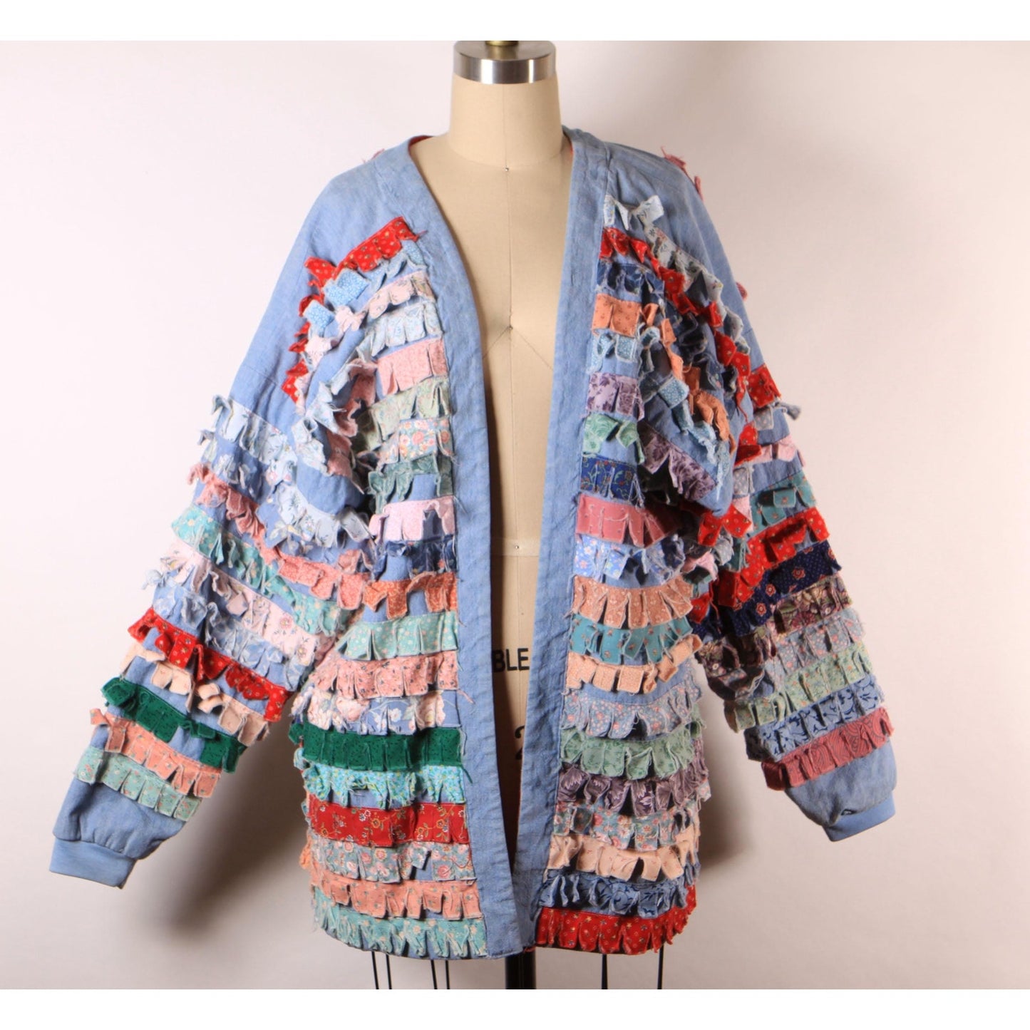 1980s Blue Chambray Multi-Colored Patchwork Quilt Fringe Long Sleeve Open Front Jacket -M-XL