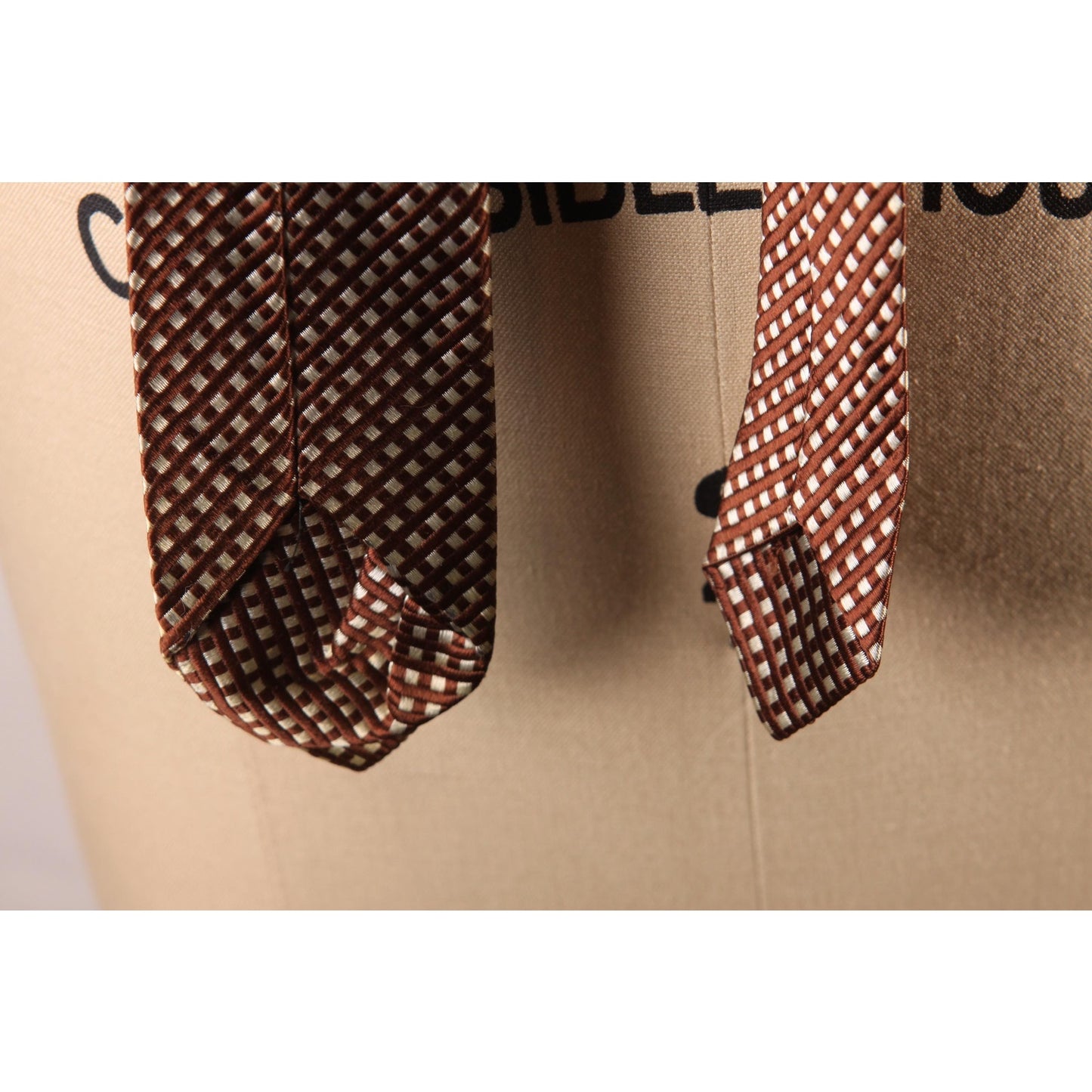 1970s Brown and White Plaid Necktie Tie by Arrow