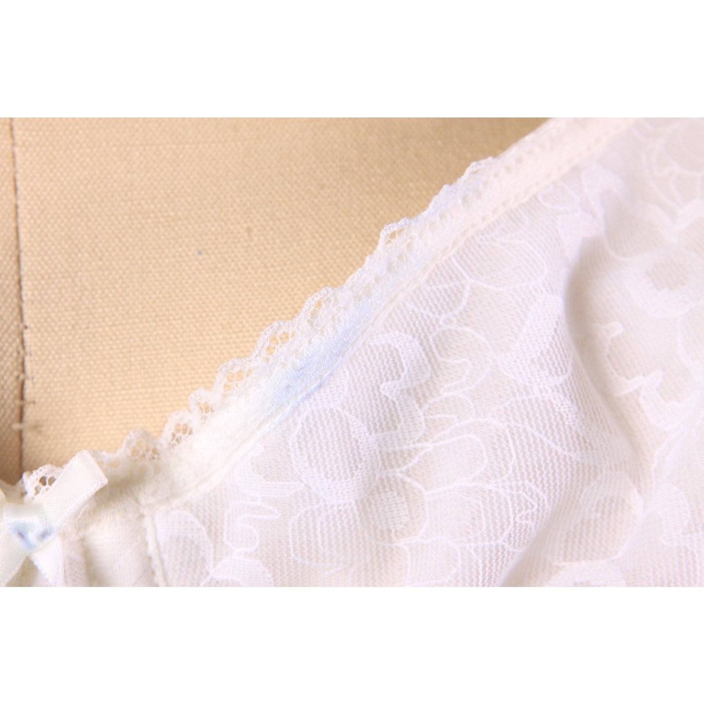 1970s White Sheer Floral Lace Bow Detail Bra by Playtex-36C