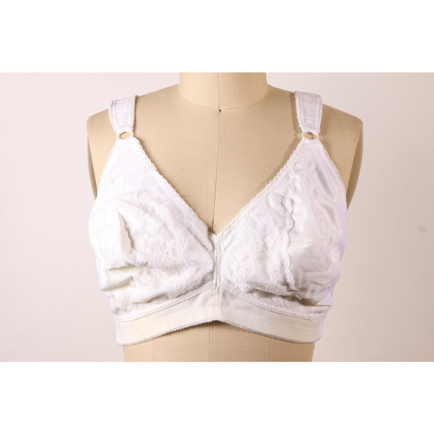 1970s White Floral Lace Trim Bra by Sears-40C