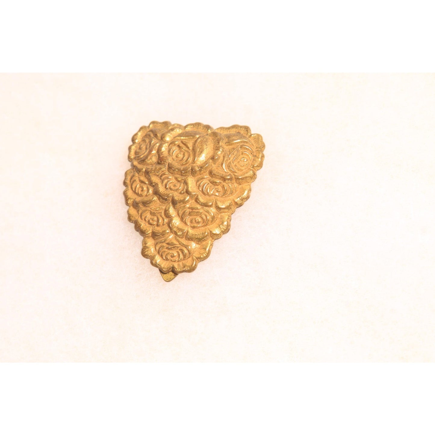 Antique 1920s Gold Tone Metal Floral Flower Dress Fur Clip