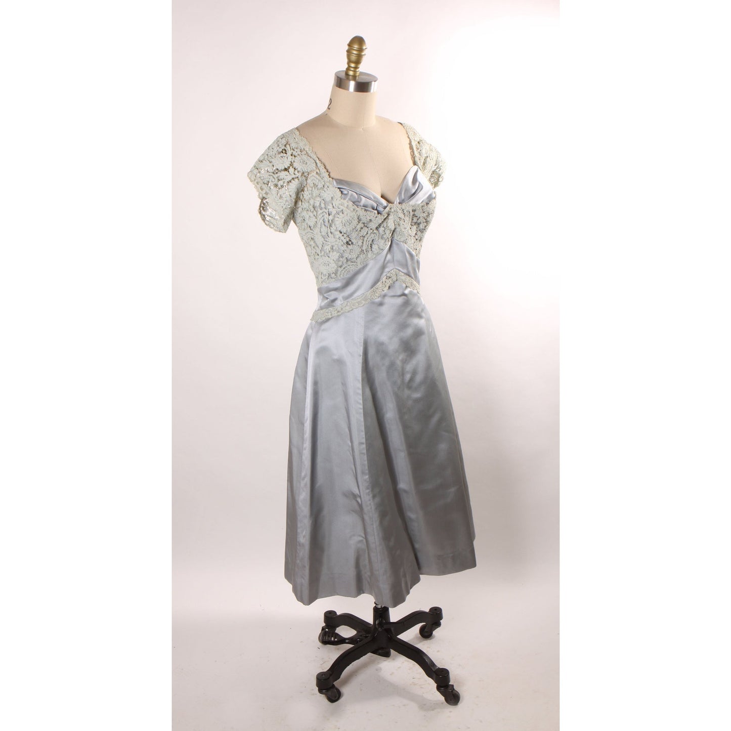Early 1950s Pale Ice Blue Short Sleeve Sheer Lace Overlay Formal Dress by Montaldo’s -L