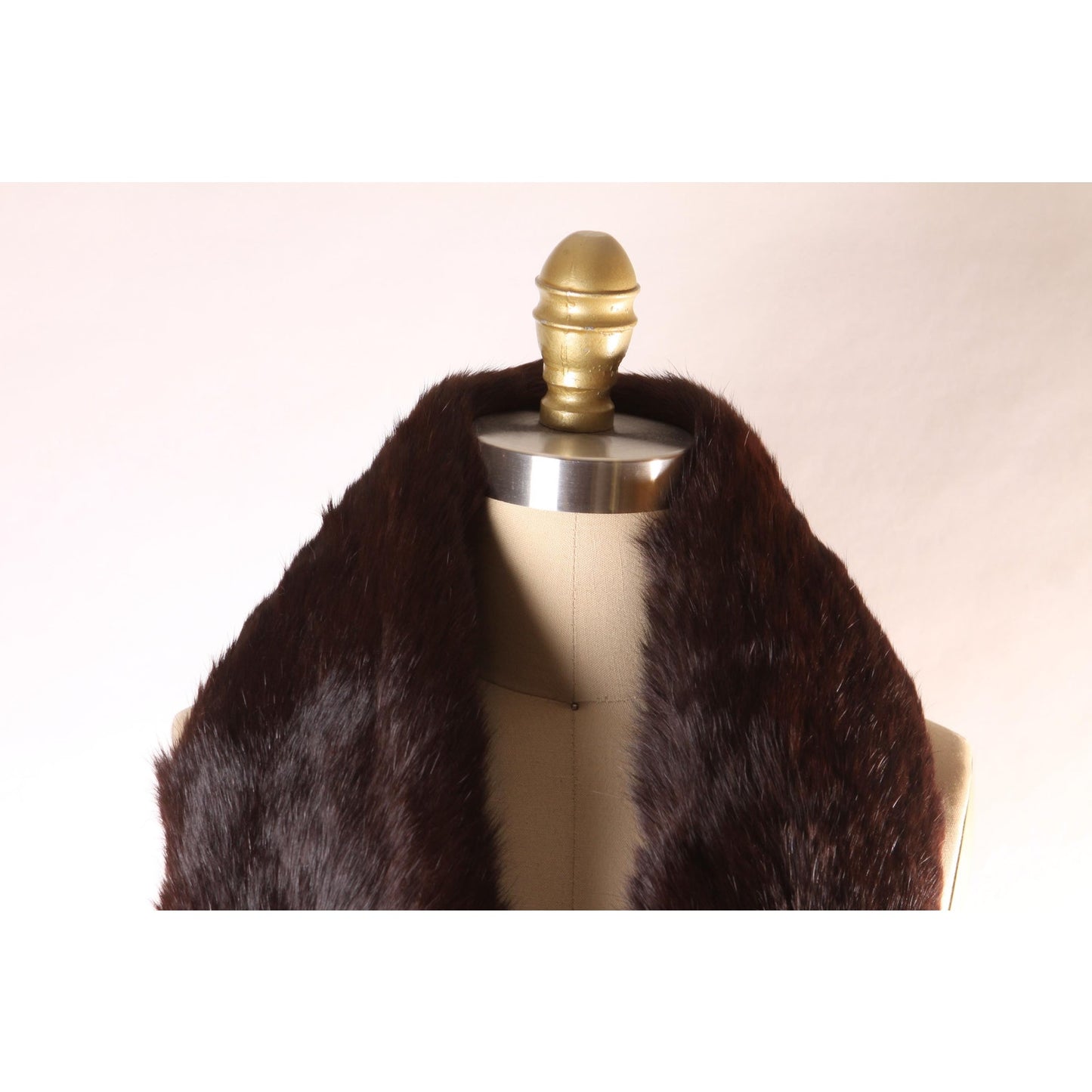 1940s Dark Brown Mink Fur Velvet Backing Shoulder Fur Wrap