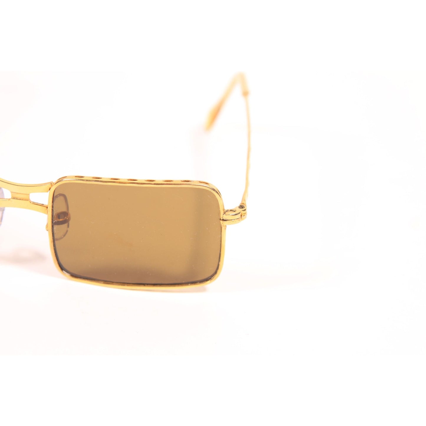 1970s Gold Metal Frame and Brown Tint Lenses Sunglasses