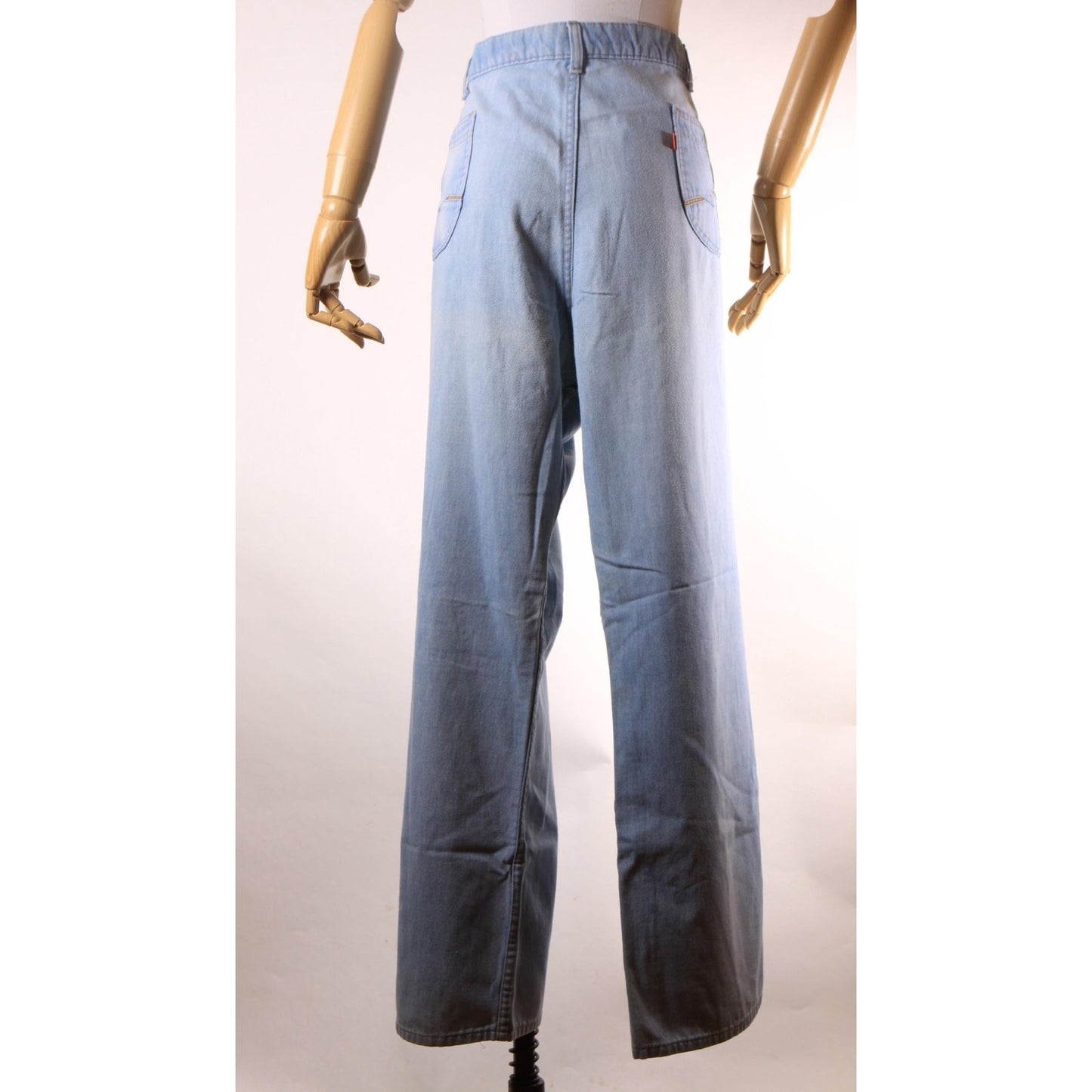 1970s 1980s Light Blue Denim Mens Jeans by Levi's for Men